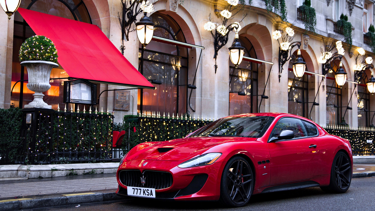 Red Bmw m 3 Parked on Sidewalk During Daytime. Wallpaper in 1280x720 Resolution