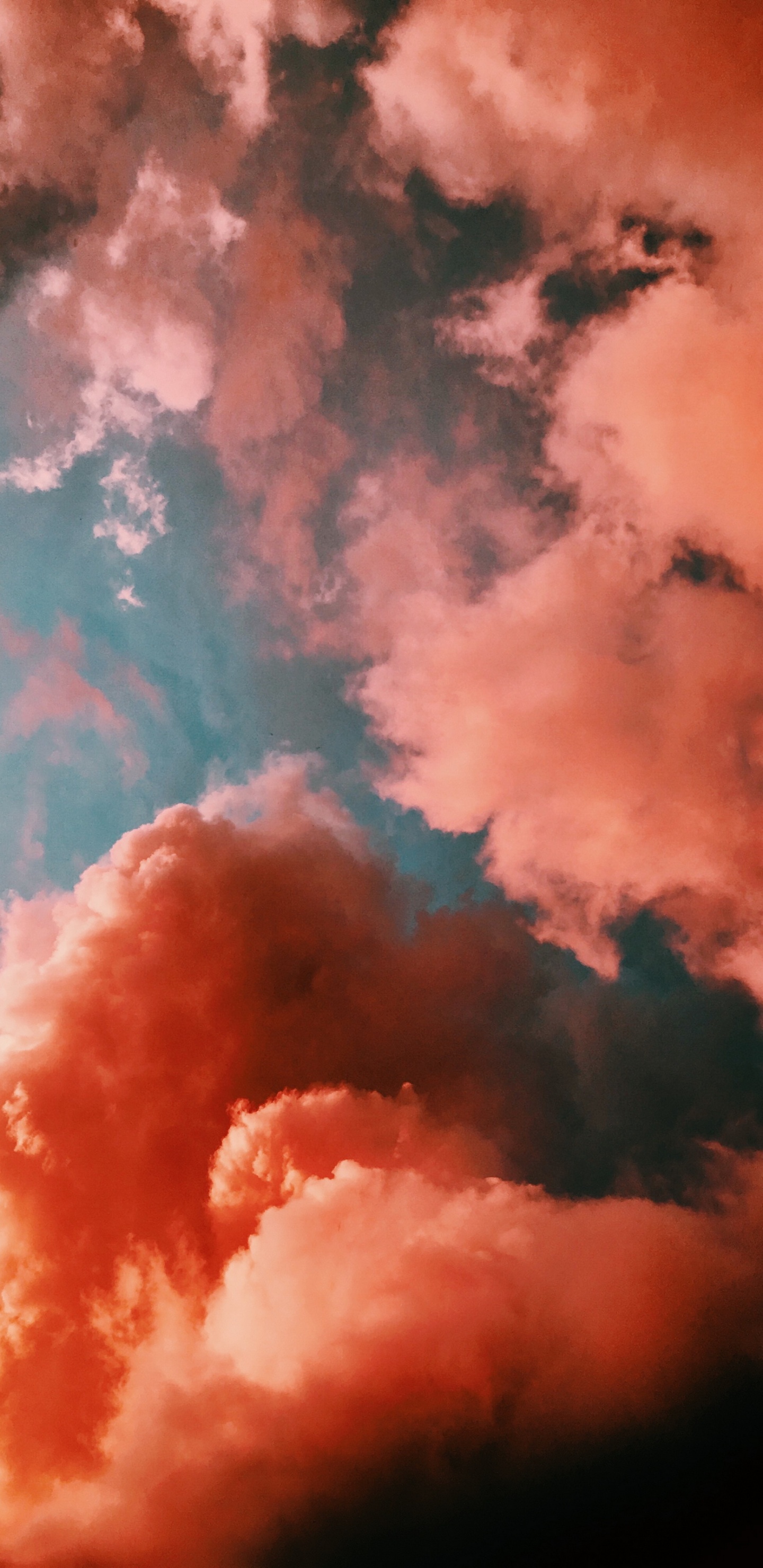 Ästhetisches Taylor Swift Rot, Rote Taylors-Version, Verrückte Frau, Cloud, Atmosphäre. Wallpaper in 1440x2960 Resolution