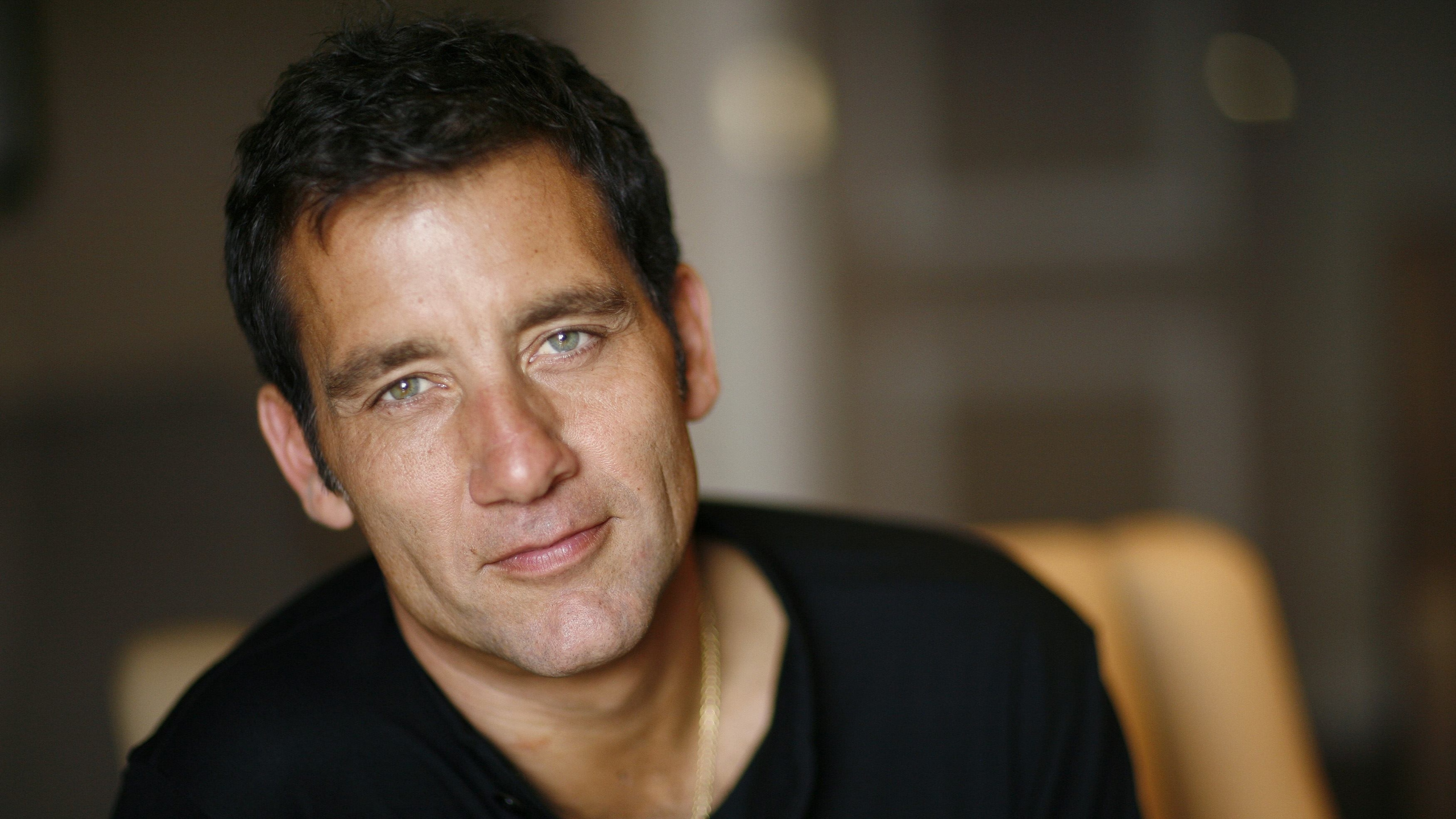 Clive Owen, Schauspieler, Gesicht, Wange, Kopf. Wallpaper in 2560x1440 Resolution