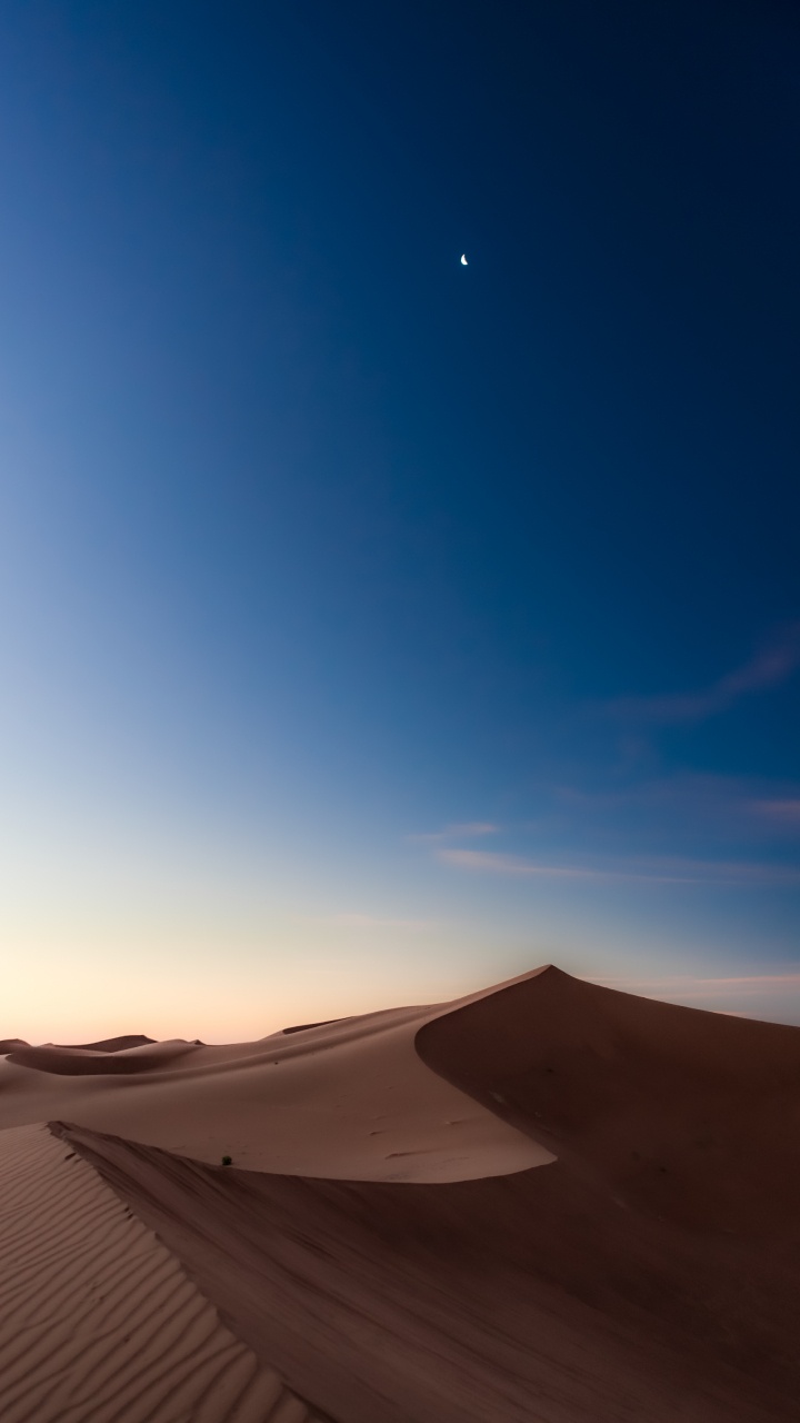 Moon, Ecoregion, Natural Environment, Natural Landscape, Landscape. Wallpaper in 720x1280 Resolution