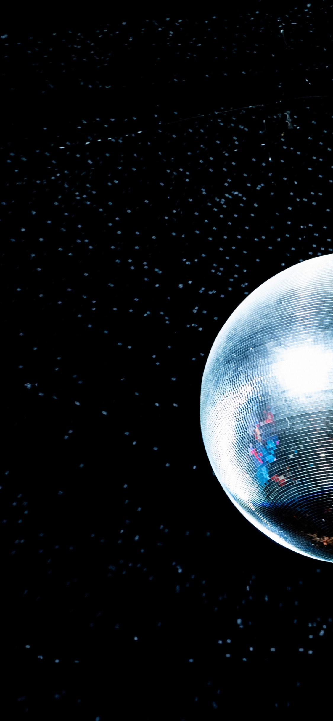 Vollmond am Himmel. Wallpaper in 1125x2436 Resolution