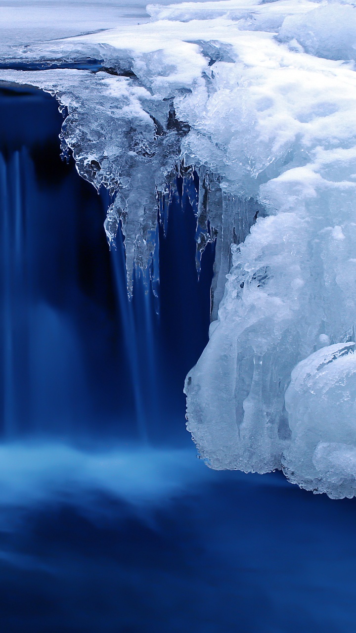 Hielo en el Cuerpo de Agua. Wallpaper in 720x1280 Resolution