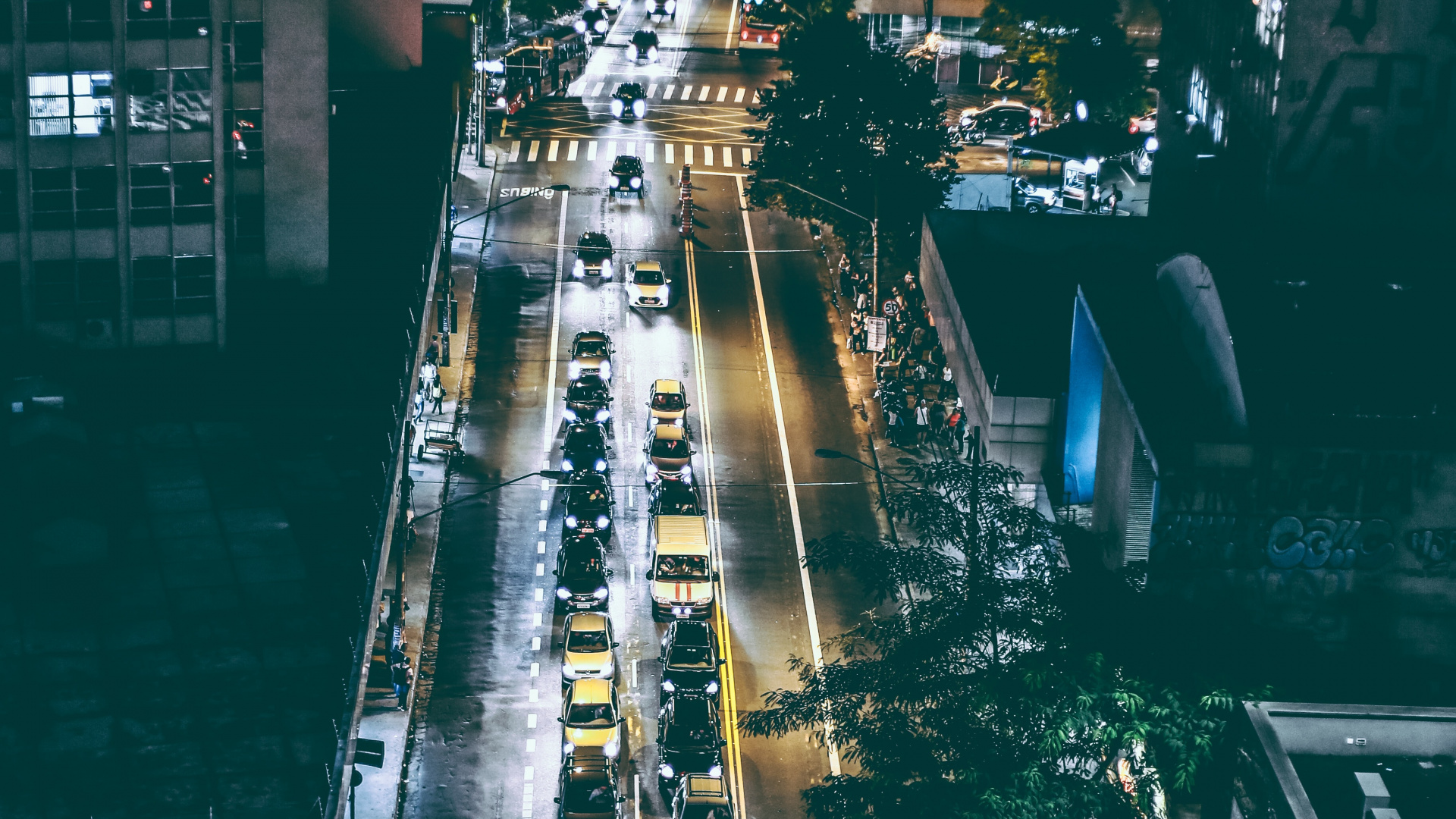 Queen Plaza ky Hoa, Cars, Building, Infrastructure, Electricity. Wallpaper in 1920x1080 Resolution