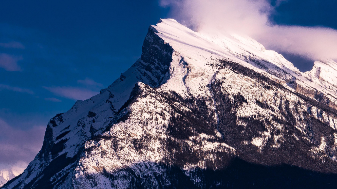 Mount Rundle, Bergigen Landschaftsformen, Bergkette, Grat, Naturlandschaft. Wallpaper in 1366x768 Resolution