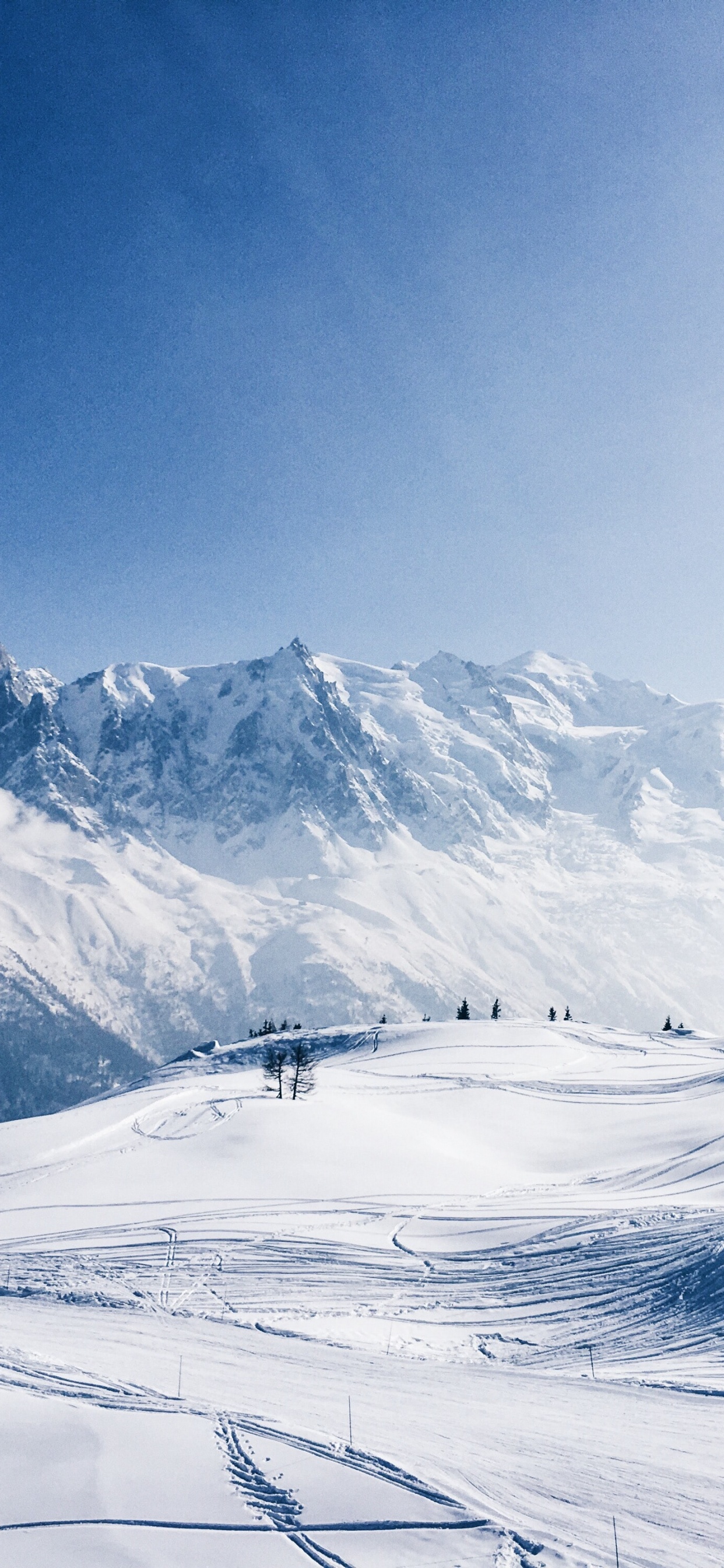 Montagne Enneigée, Neige, Montagne de Poudre, Mont Blanc, Ski. Wallpaper in 1242x2688 Resolution