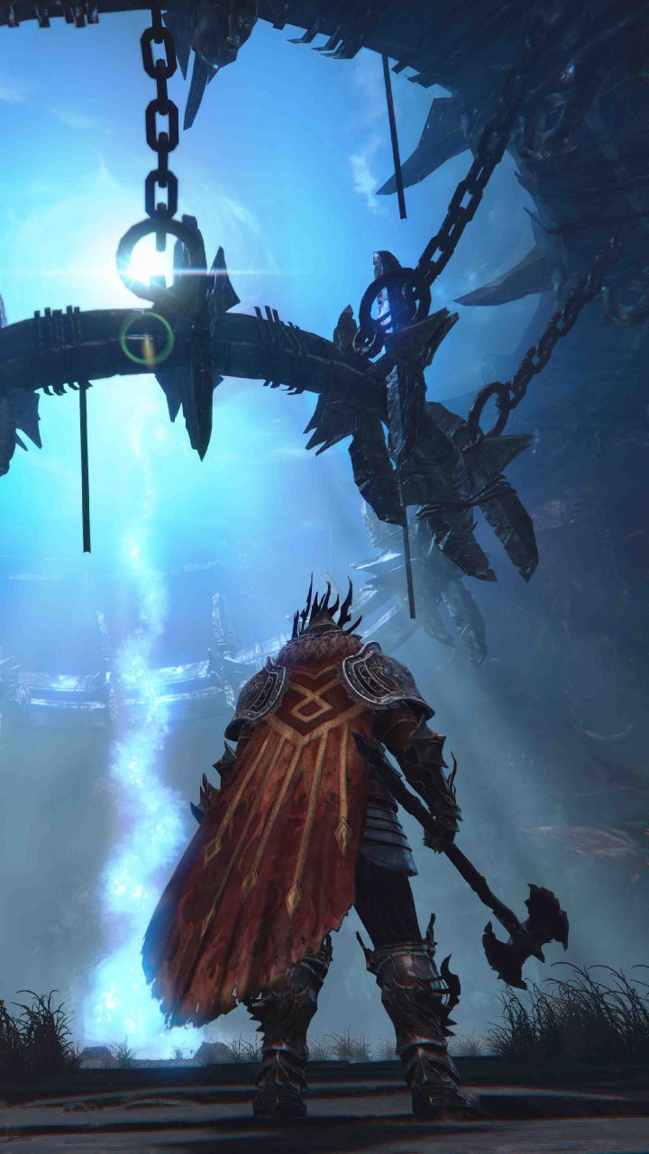 Mann im Schwarz-orangefarbenen Anzug Mit Schwarzem Gewehr. Wallpaper in 720x1280 Resolution