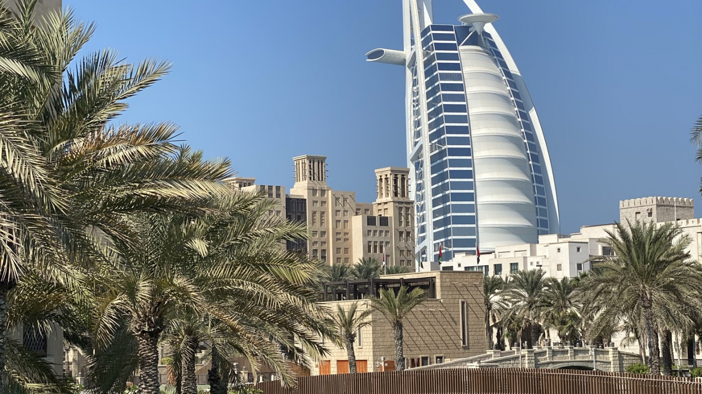 Dubai, Burj al Arab, Torre de Bloques, Torre, Edificio Comercial. Wallpaper in 1366x768 Resolution