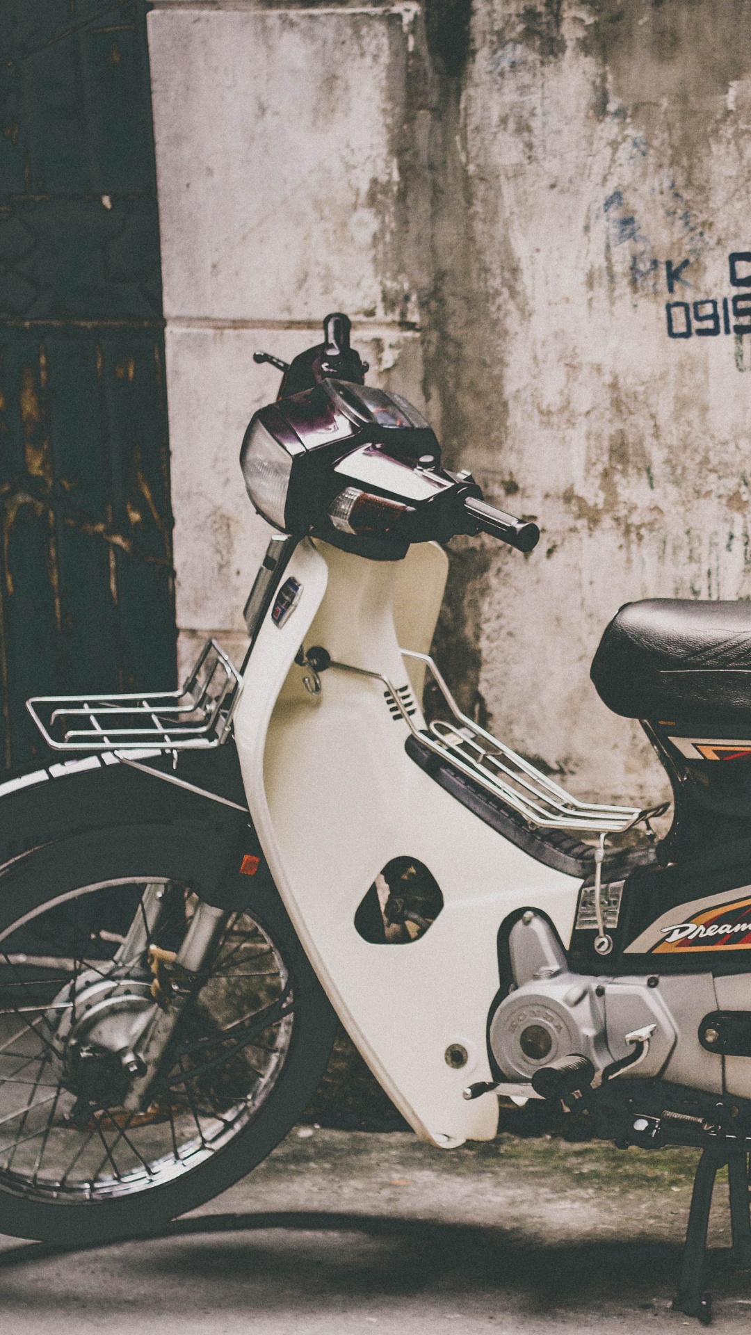 自行车, 轻便摩托车, 发言, 汽车轮胎, 胡志明市 壁纸 1080x1920 允许