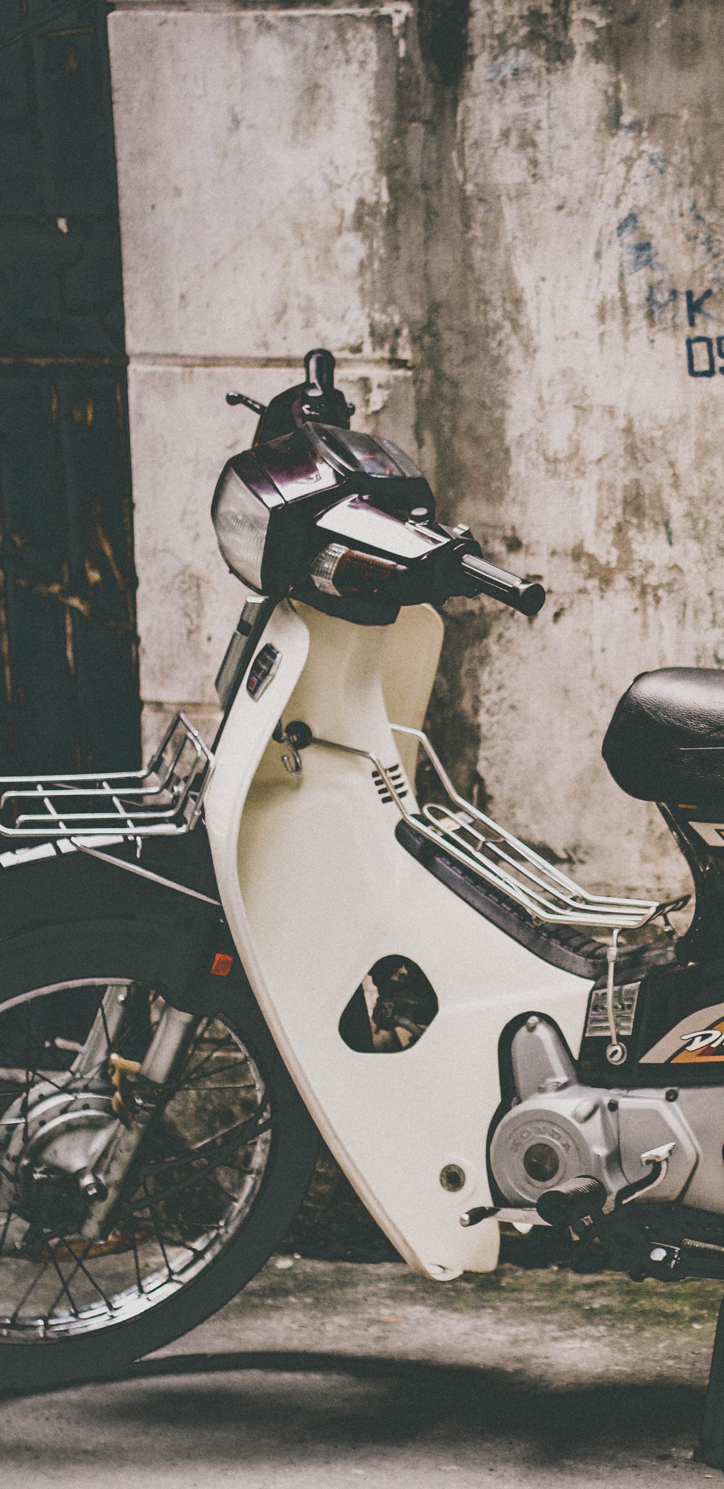 自行车, 轻便摩托车, 发言, 汽车轮胎, 胡志明市 壁纸 1440x2960 允许