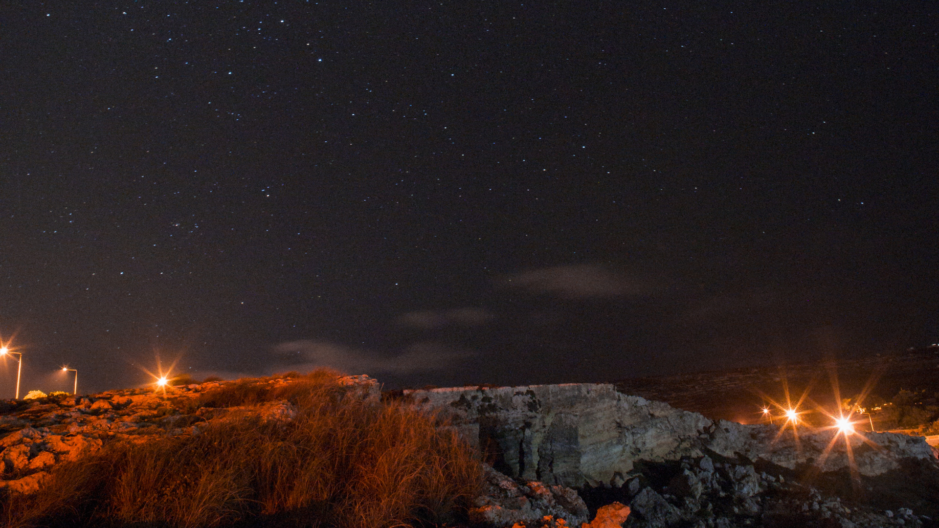 Champ D'herbe Brune Pendant la Nuit. Wallpaper in 1920x1080 Resolution