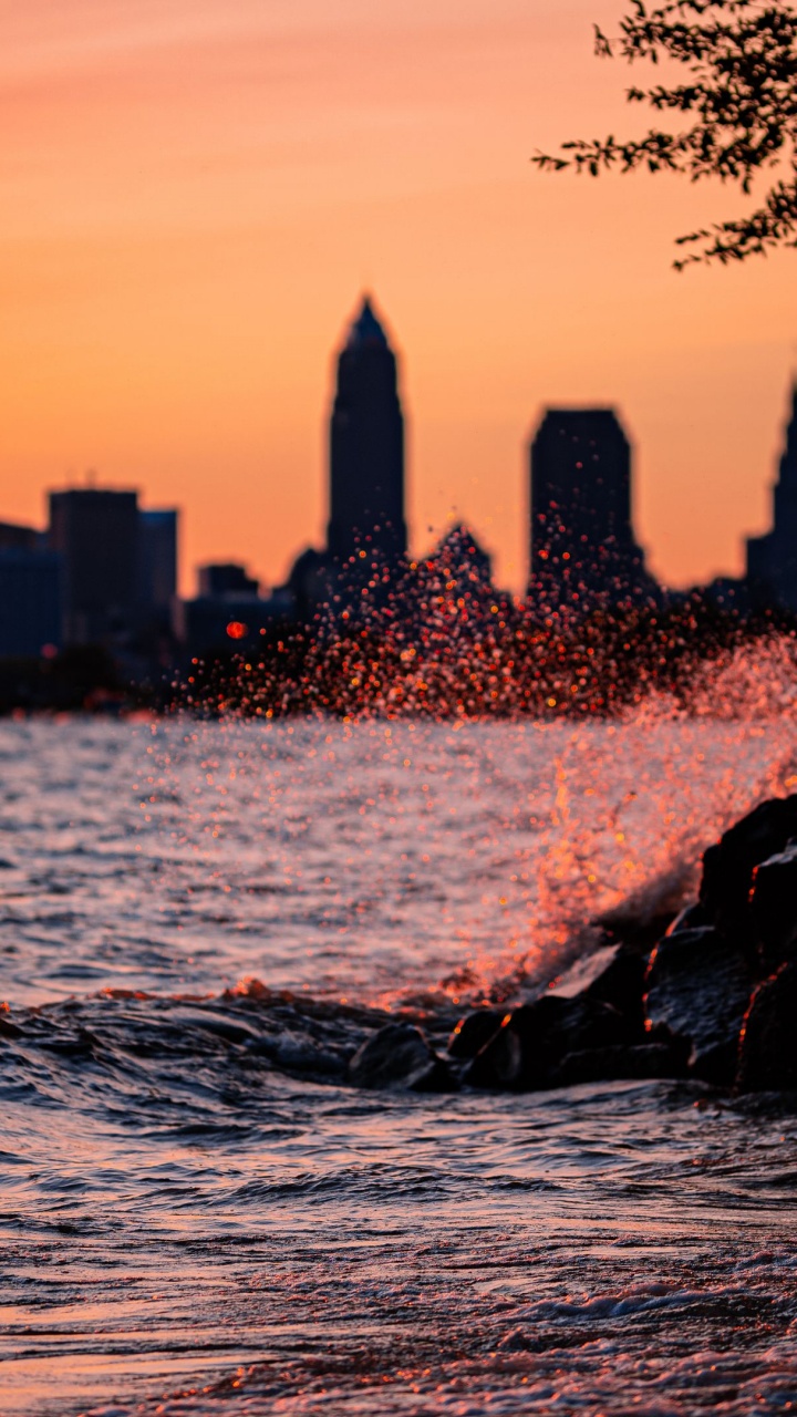 Edgewater Park, Water, Cloud, Building, Atmosphere. Wallpaper in 720x1280 Resolution