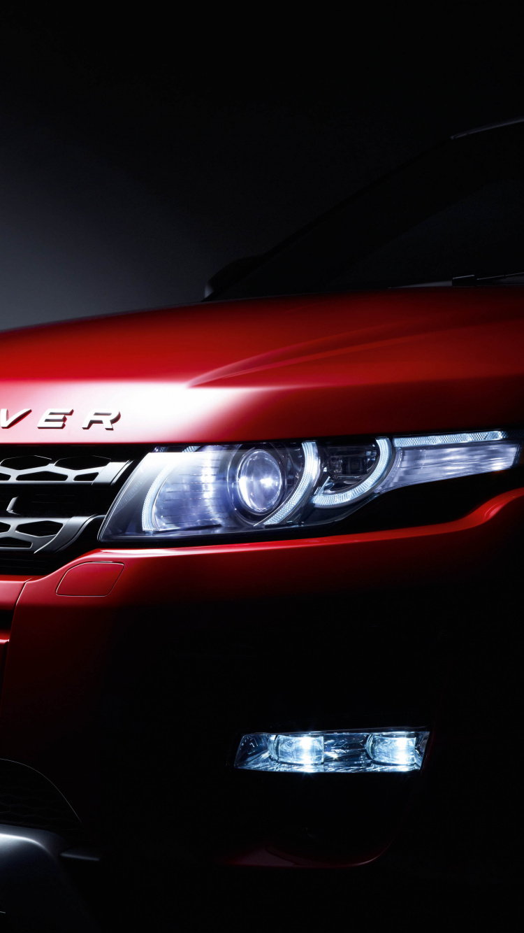 Coche Mercedes Benz Rojo Sobre Fondo Negro. Wallpaper in 750x1334 Resolution