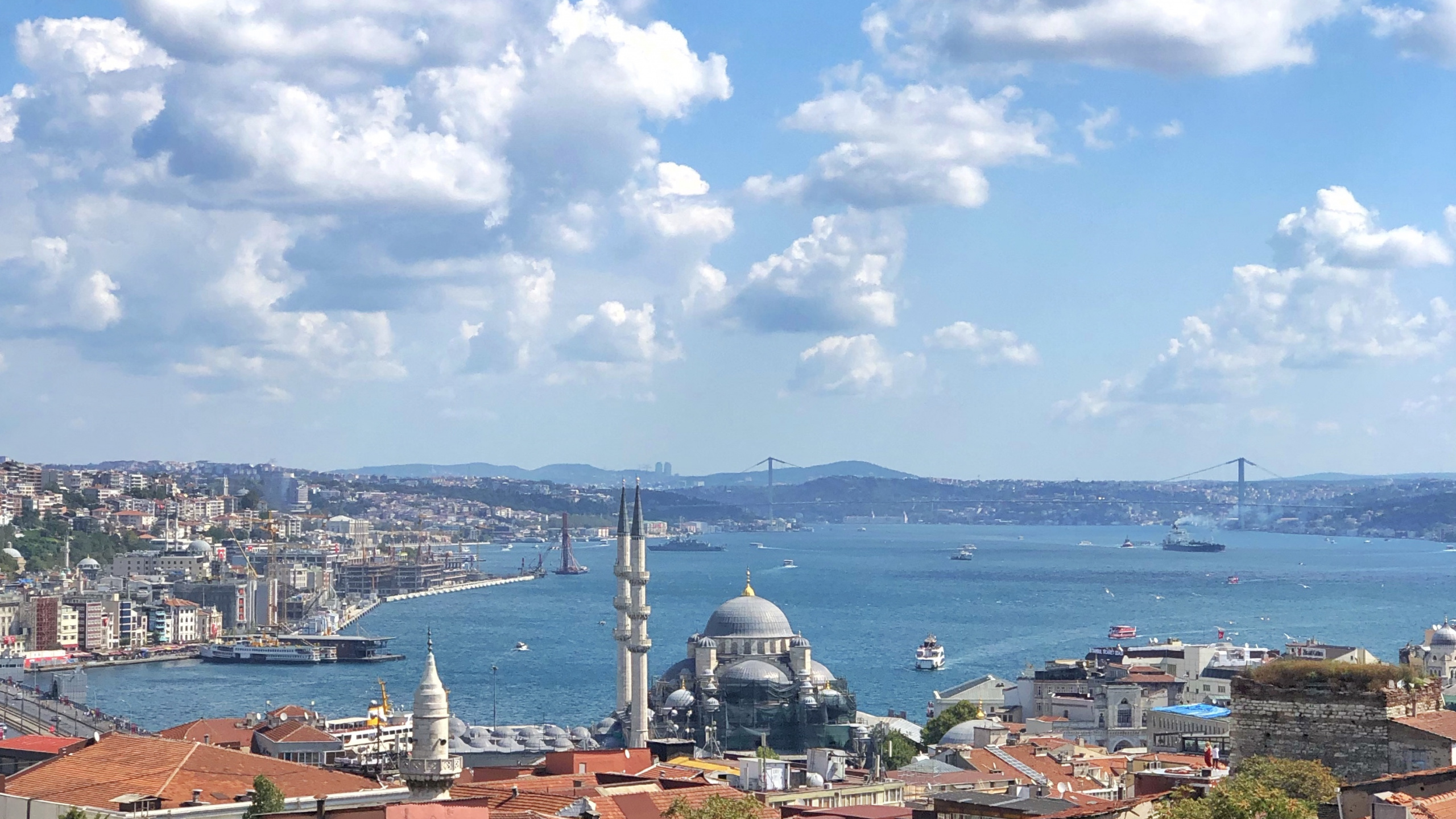 Techo, Cumulus, Mar, Costa, Moto de Agua. Wallpaper in 2560x1440 Resolution