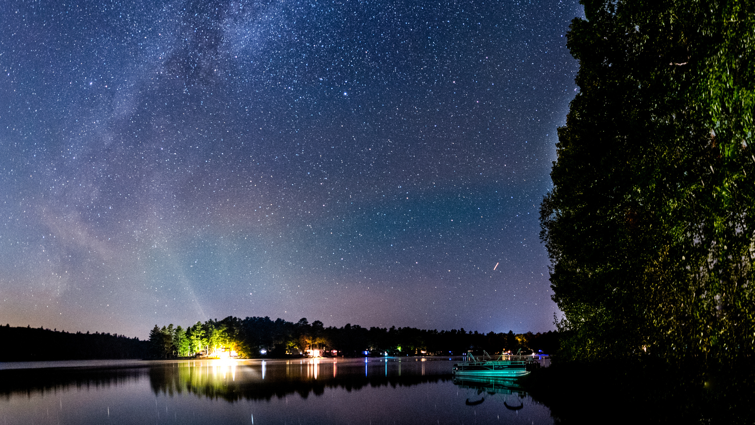 Night, Nature, Blue, Reflection, Water. Wallpaper in 2560x1440 Resolution