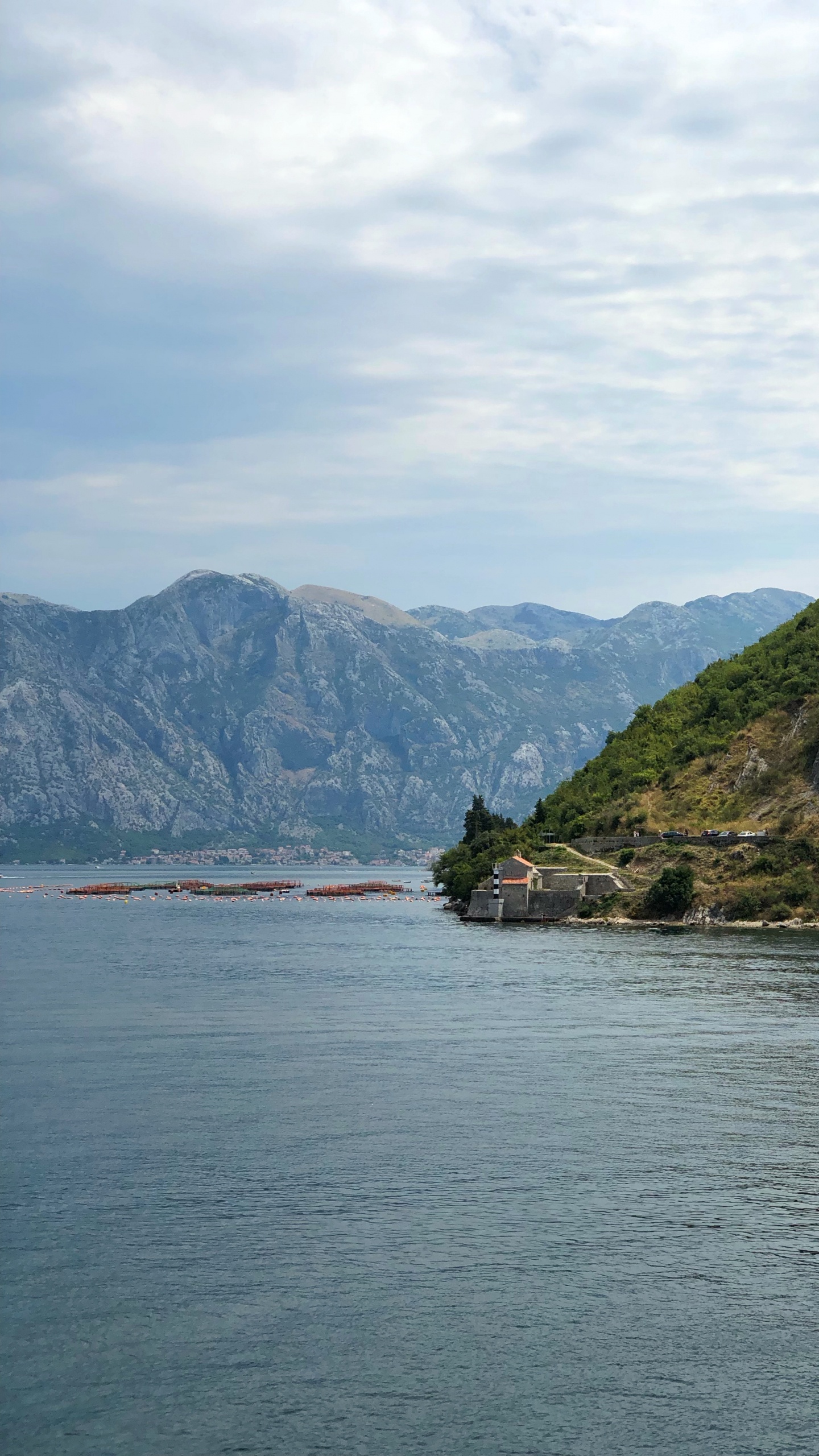 Coast, Public Domain, License, Body of Water, Mountainous Landforms. Wallpaper in 1440x2560 Resolution