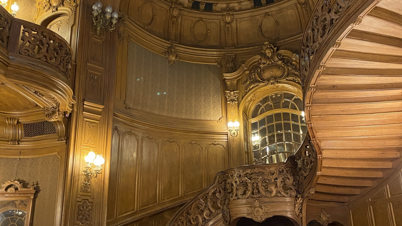 Wahrzeichen, Innenarchitektur, Hall, Leuchte, Spritzgießmaschinen. Wallpaper in 1366x768 Resolution