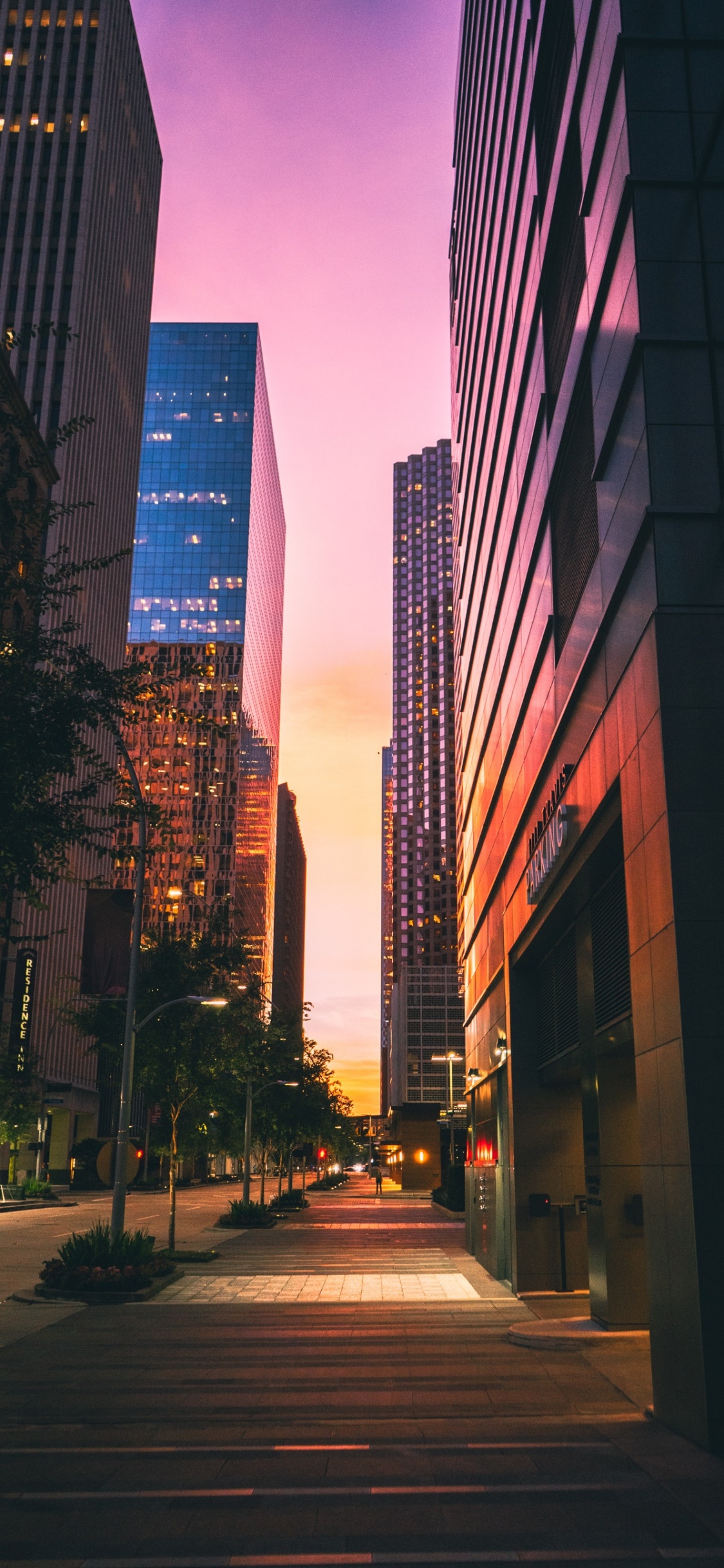 Edificio, Infraestructura, Atardecer, Torre de Bloques, Condominio. Wallpaper in 1125x2436 Resolution