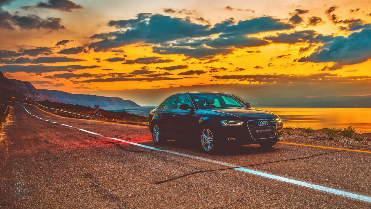 Coche Negro en la Carretera Durante la Puesta de Sol. Wallpaper in 1280x720 Resolution
