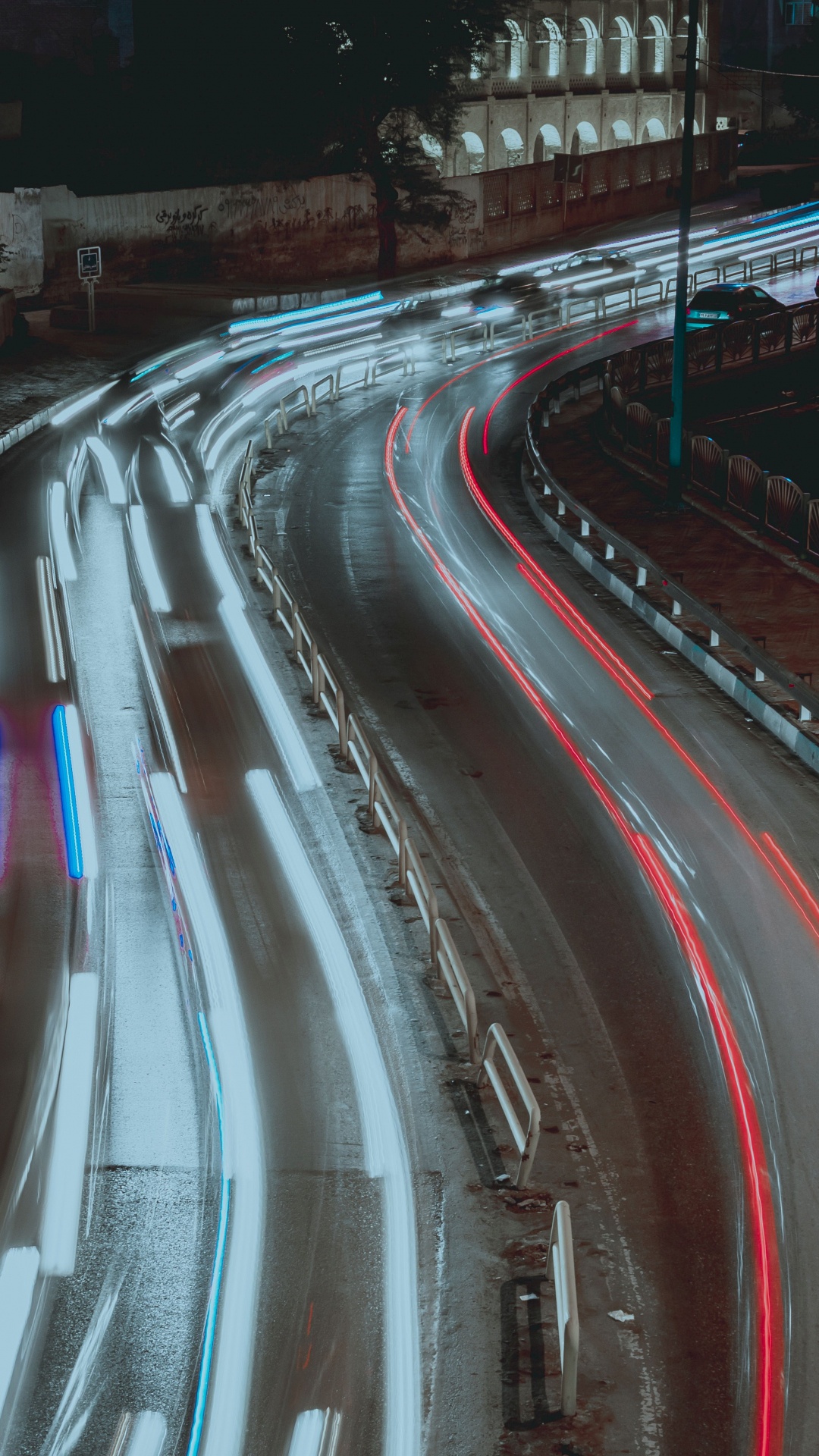 Fotografía de Lapso de Tiempo de Automóviles en la Carretera Durante la Noche. Wallpaper in 1080x1920 Resolution