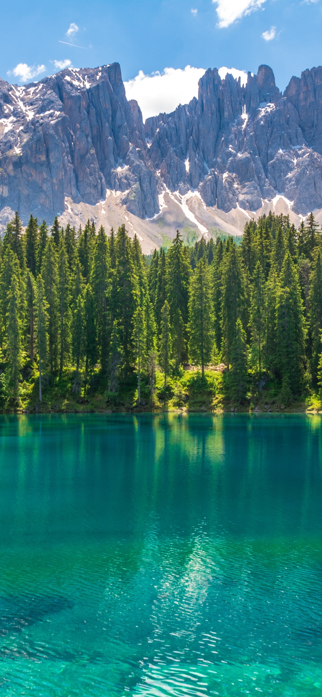 Karersee, Dolomitas, Seiser Alm, Lago, Agua. Wallpaper in 1125x2436 Resolution