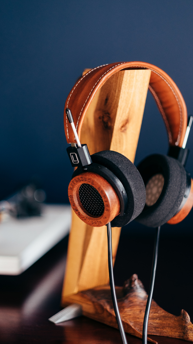 Auriculares, Gadget, Equipo de Audio, Auricular, Dispositivo Electrónico. Wallpaper in 750x1334 Resolution