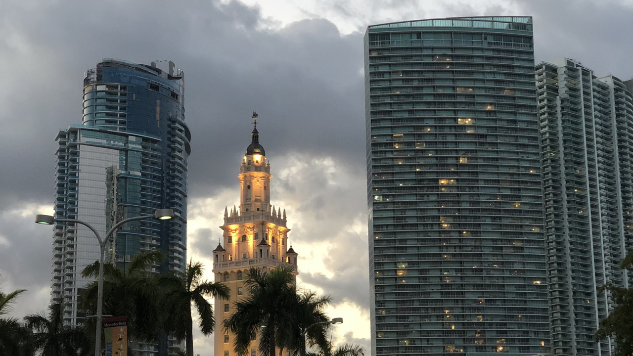 Miami, König, Road, Tower Block, Infrastruktur. Wallpaper in 1280x720 Resolution