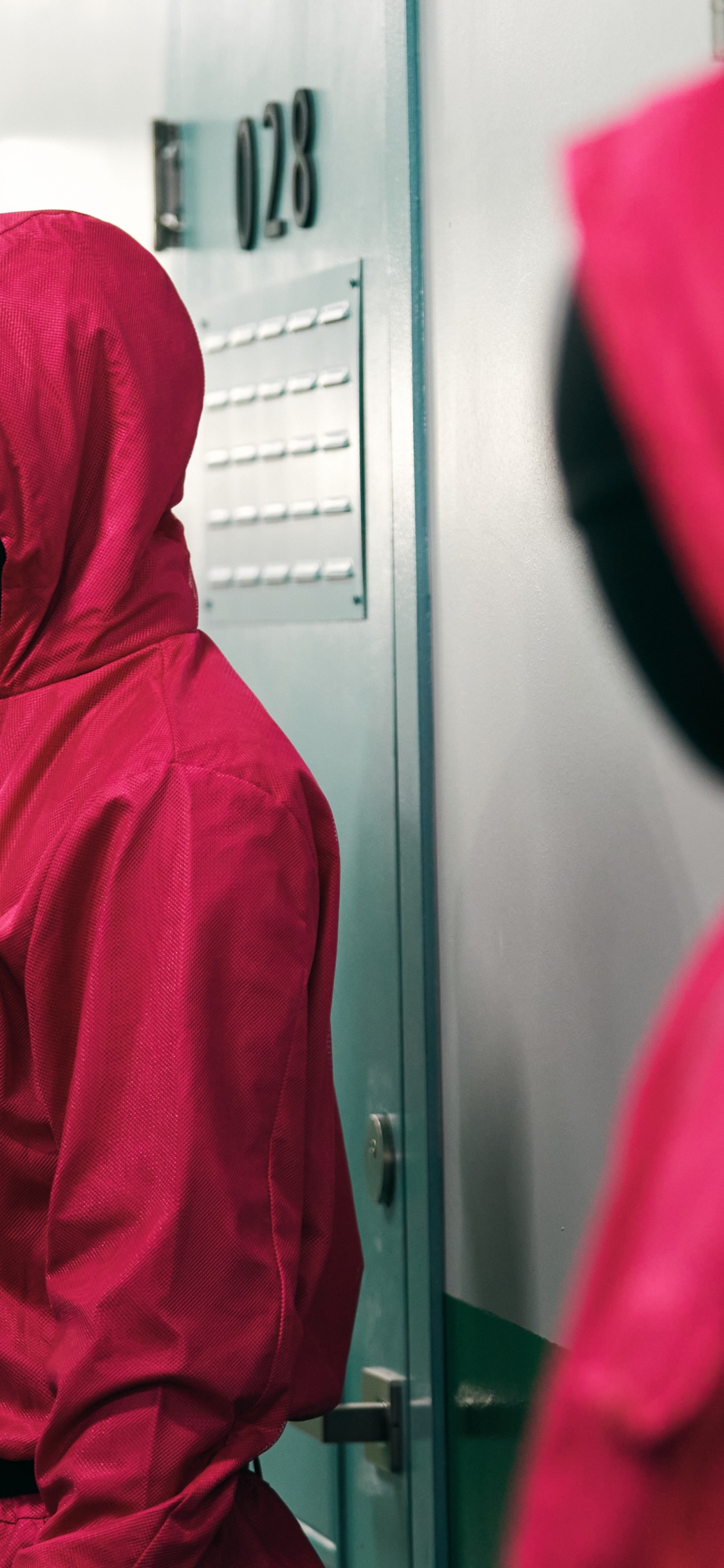 Tintenfisch-Spiel, Tintenfisch-Spielfiguren, Cho Sang-woo, Seong Gi-hun, Was Ist Sae-byeok. Wallpaper in 1125x2436 Resolution