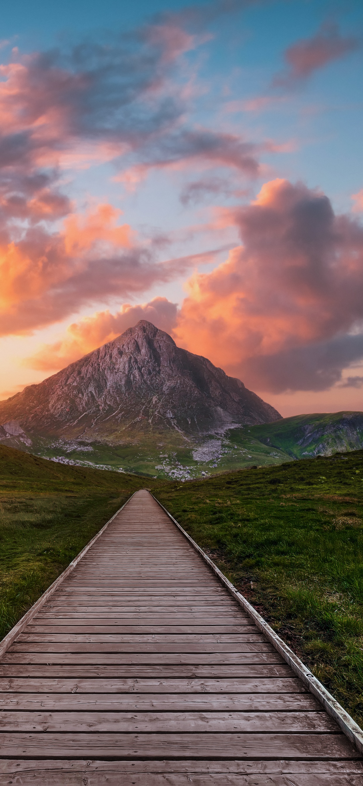 Cloud, Natur, Wasser, Meer, Naturlandschaft. Wallpaper in 1242x2688 Resolution