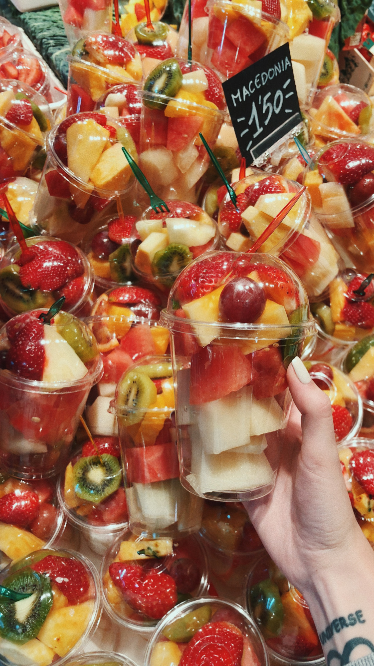 Appetizer, Pincho, Canap, Dessert, Strawberry. Wallpaper in 750x1334 Resolution