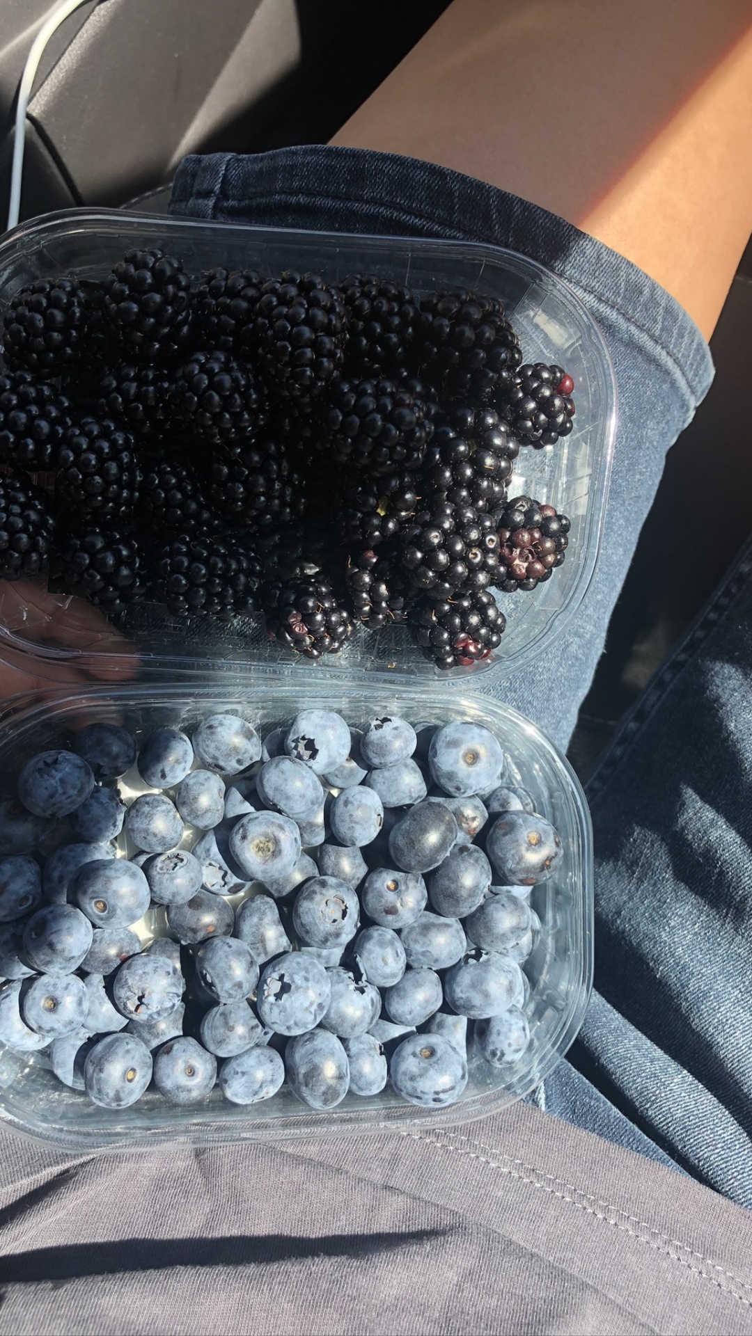 Ingredient, Denim, Produce, Fruit, Nail. Wallpaper in 1080x1920 Resolution