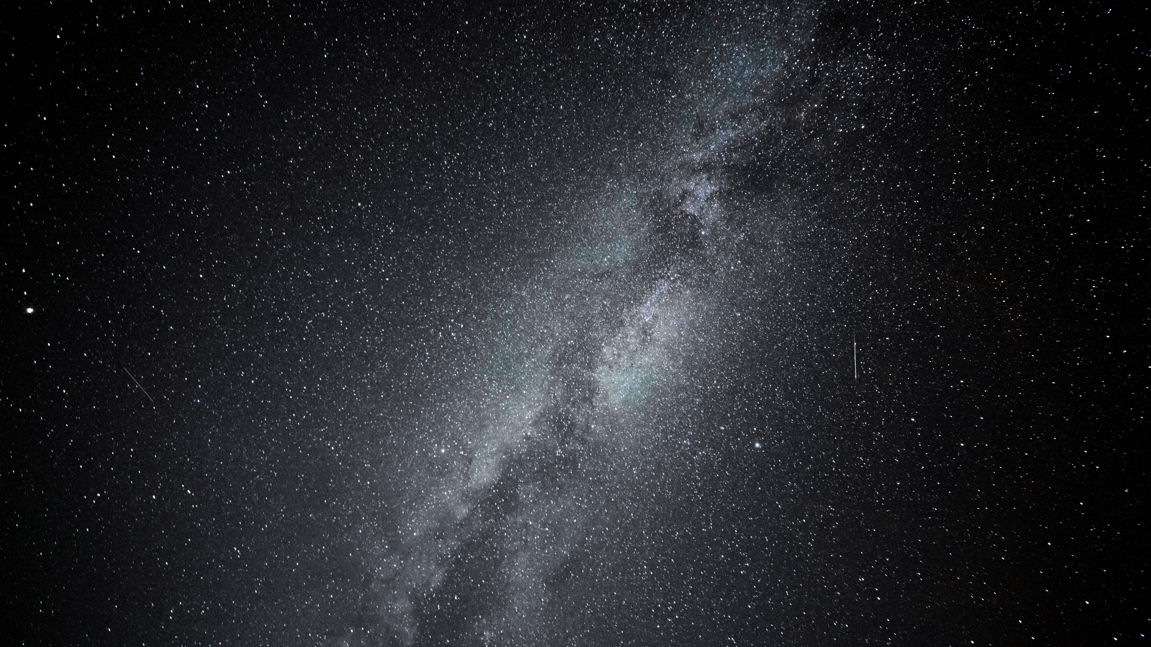 Ciel Étoilé Au-dessus de la Nuit Étoilée. Wallpaper in 3840x2160 Resolution