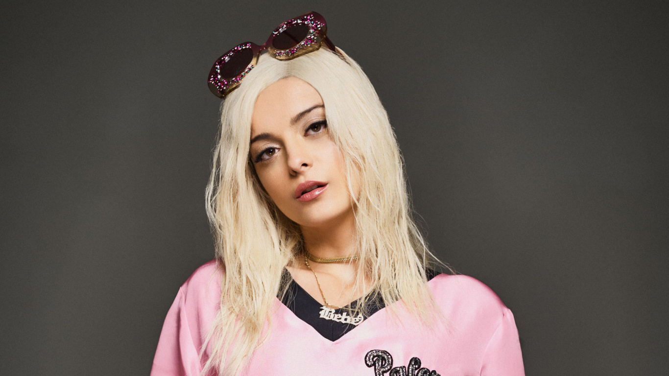 Bebe Rexha, Cheveu, Face, Pink, Blond. Wallpaper in 1366x768 Resolution