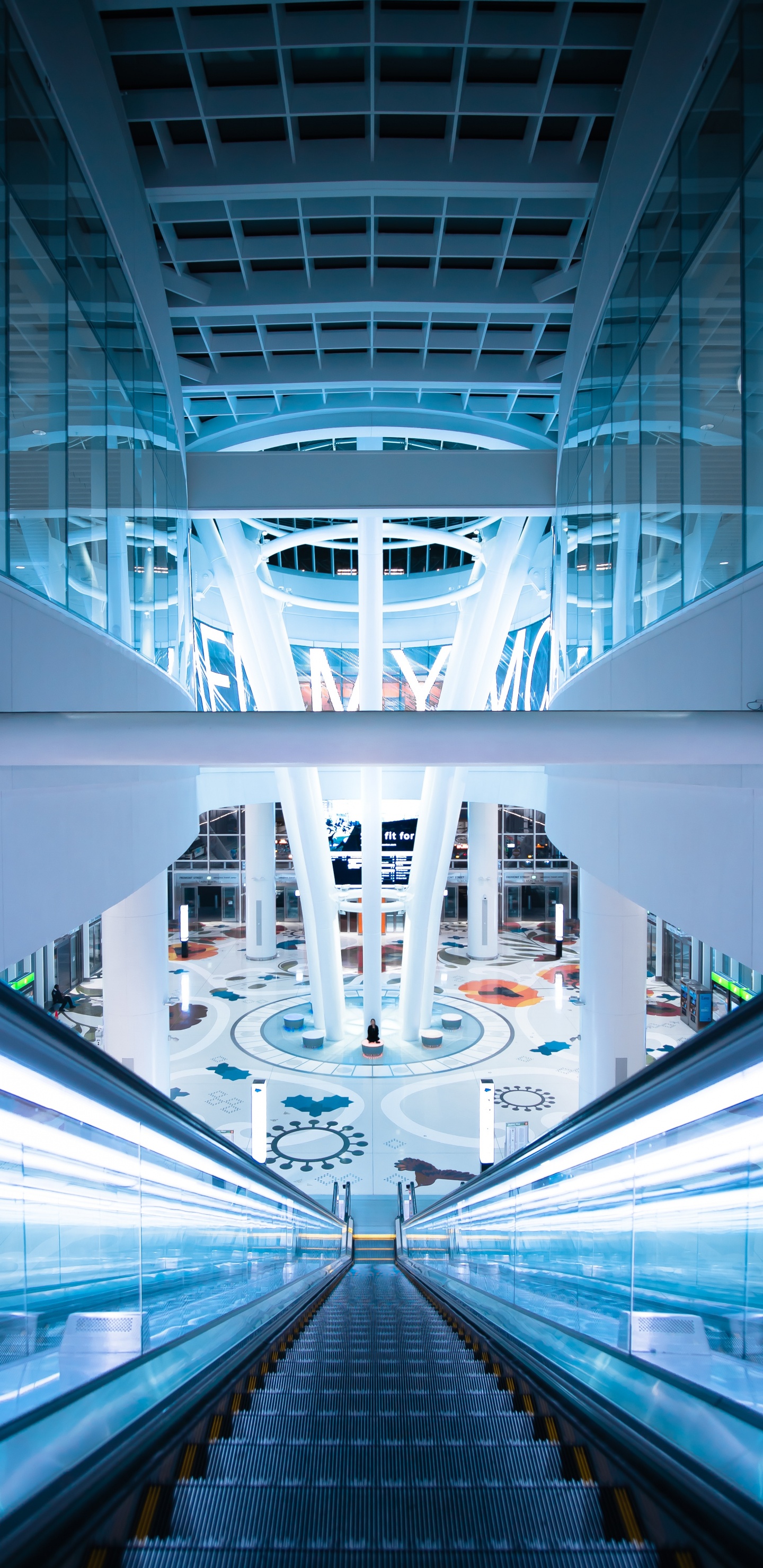 对称, 天花板, 建筑, 城市, 采光 壁纸 1440x2960 允许