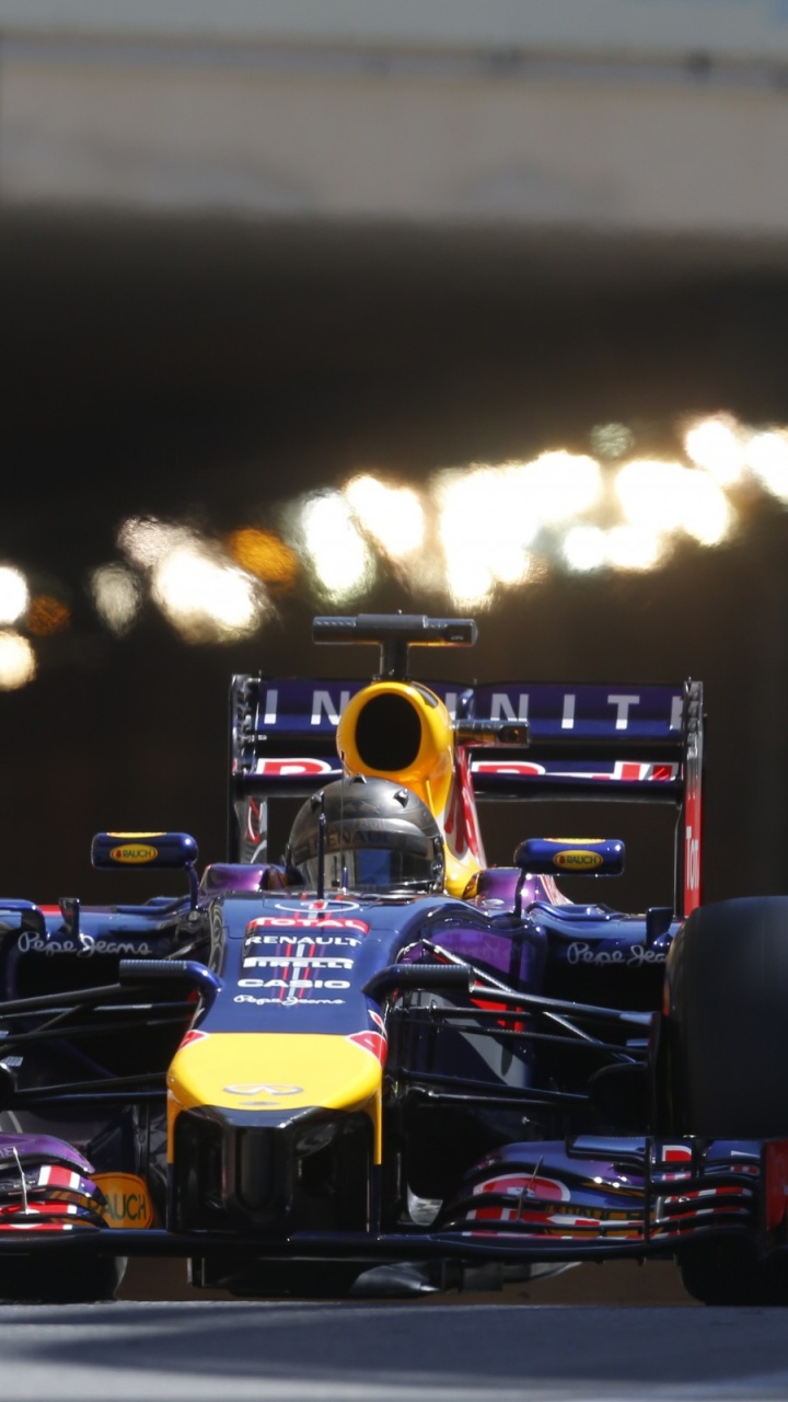 Coche de Carreras Negro y Amarillo f 1. Wallpaper in 720x1280 Resolution