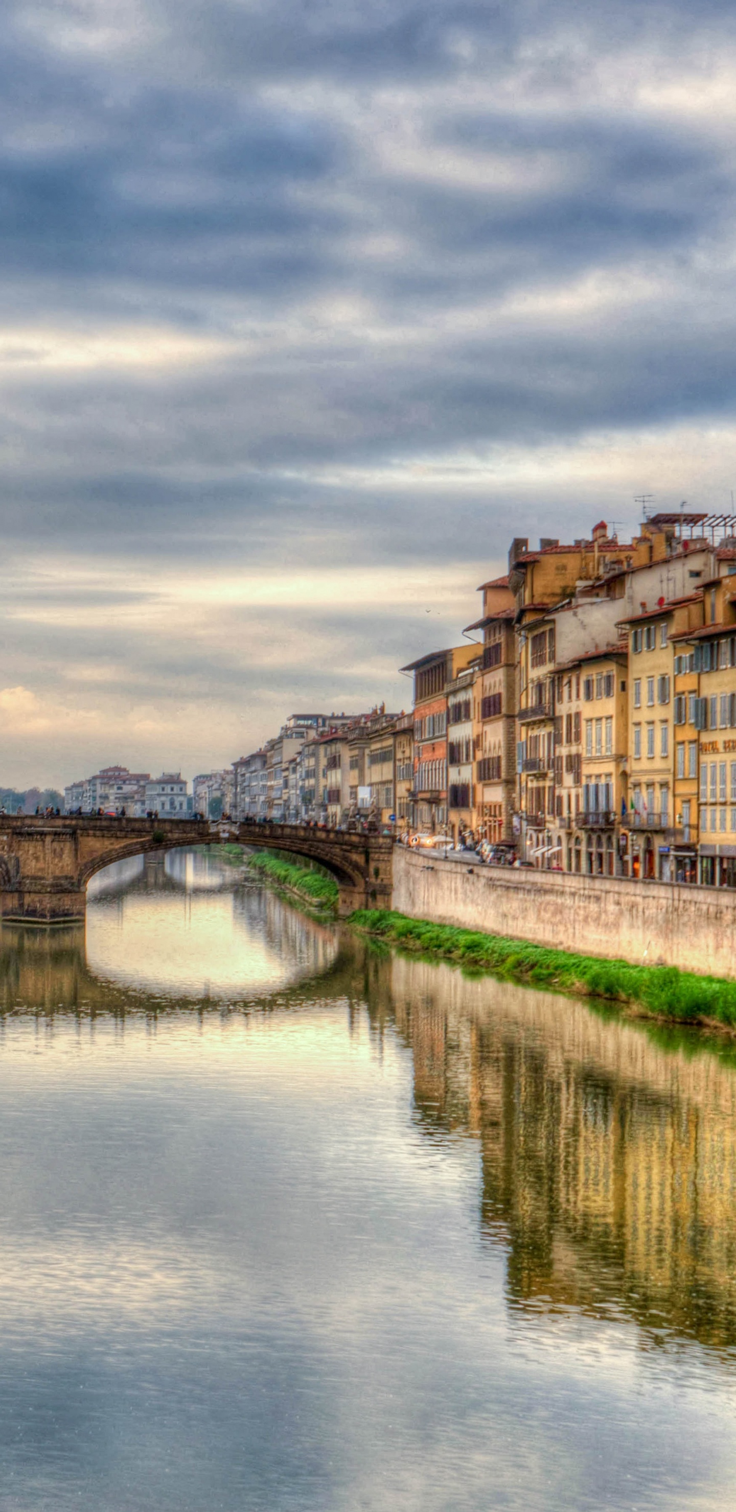 人体内的水, 运河, 反射, 城市, 水道 壁纸 1440x2960 允许