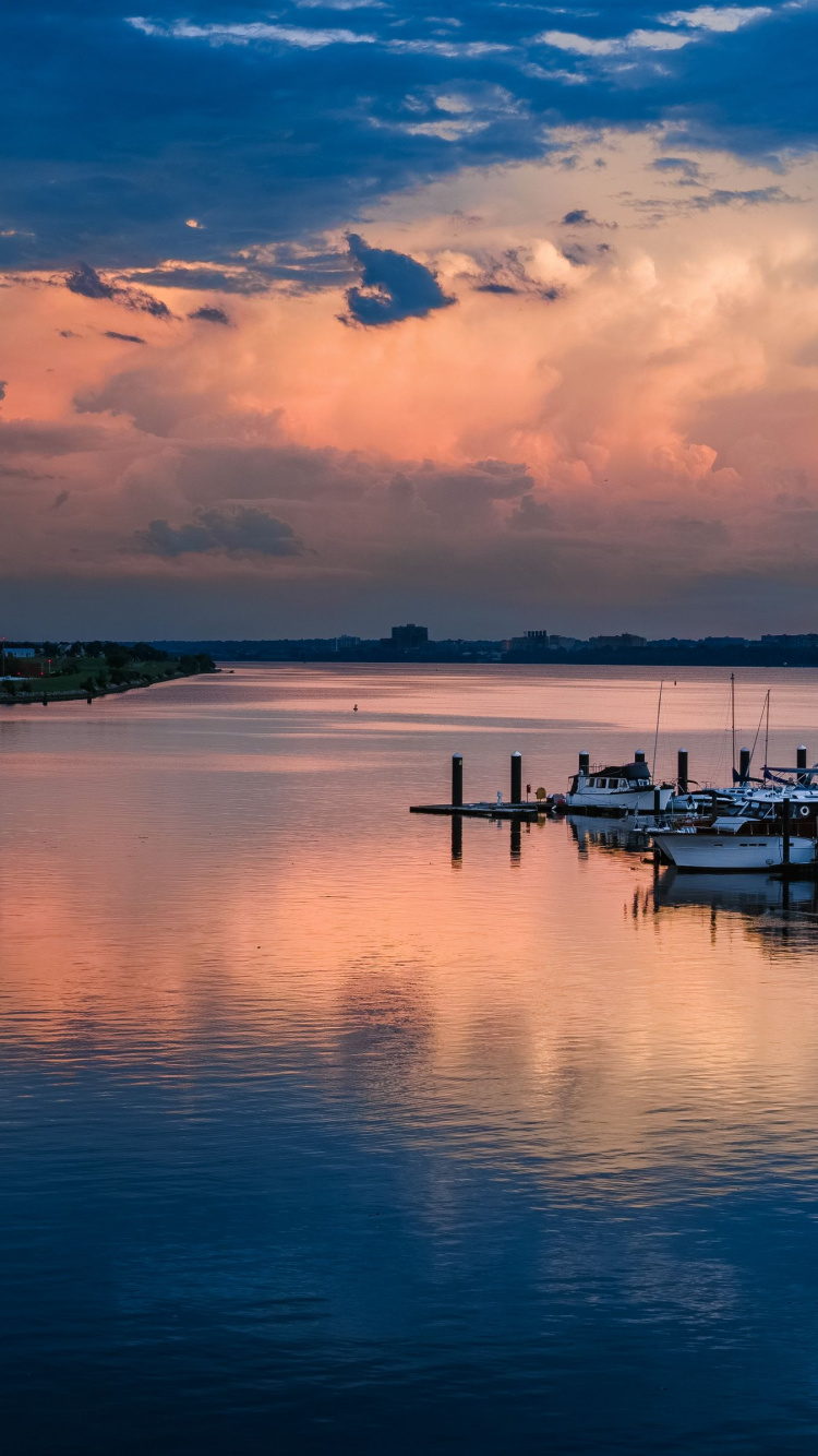 Reflexión, Agua, Los Recursos de Agua, Ambiente, Afterglow. Wallpaper in 750x1334 Resolution