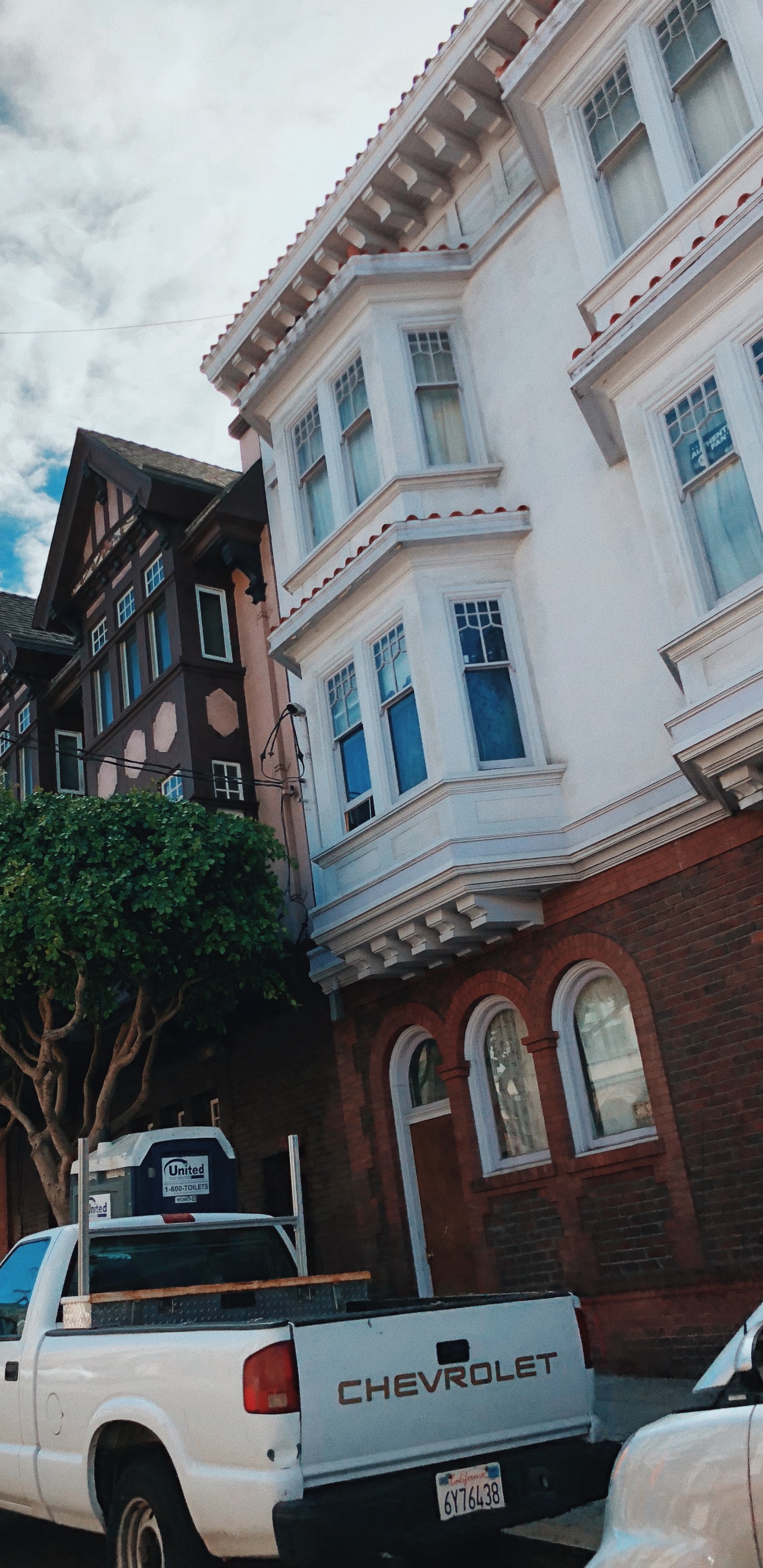 Voiture de Famille, Roi, Fenêtre, Voiture Compacte, Voiture de Taille Moyenne. Wallpaper in 1440x2960 Resolution