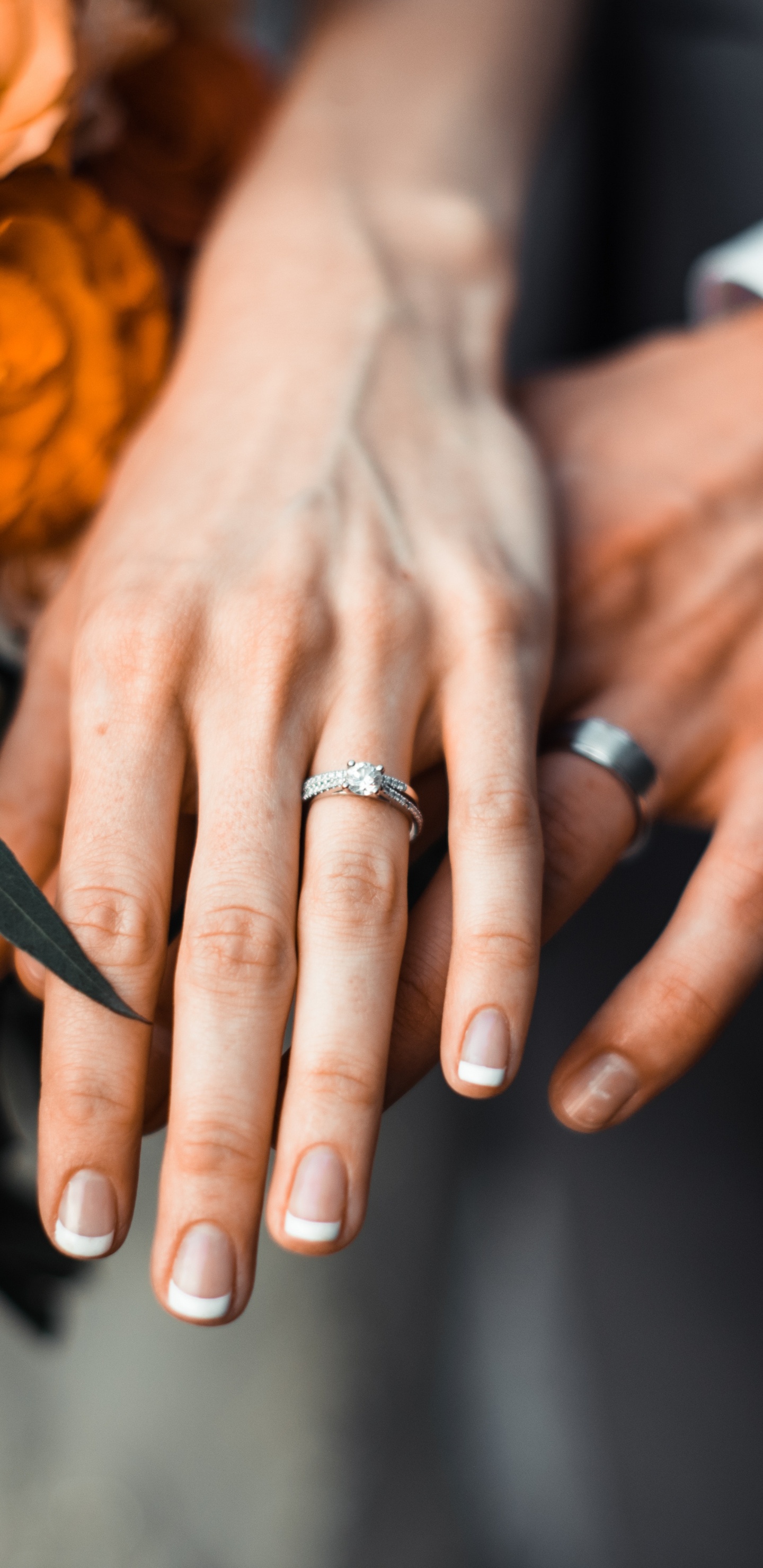 结婚戒指, 订婚戒指, 订婚, 手, 黄色的 壁纸 1440x2960 允许