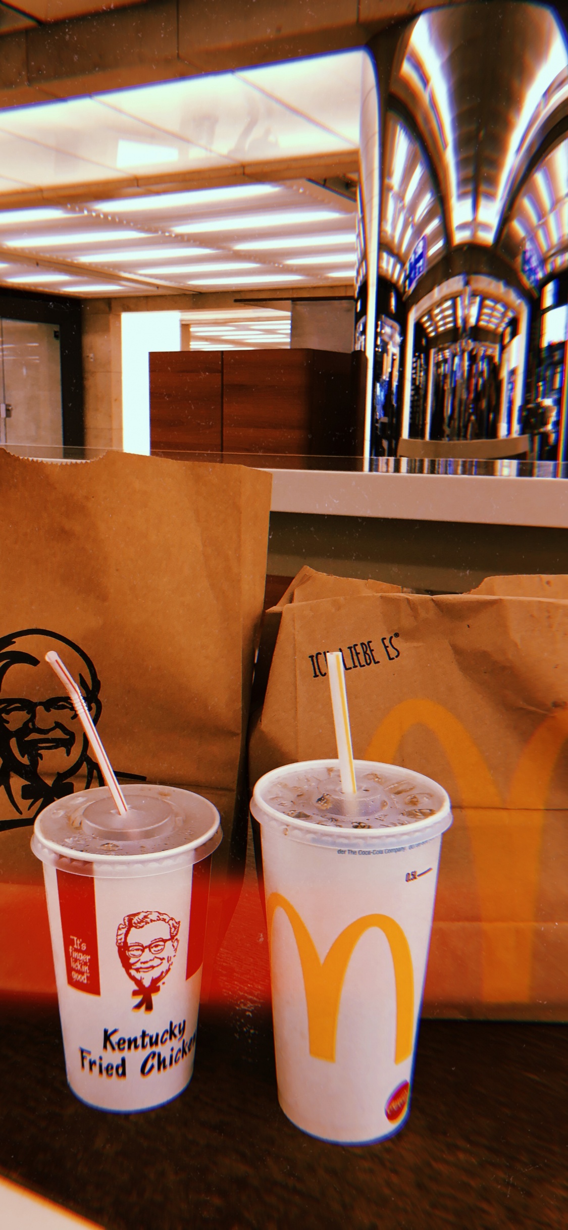 Kentucky Fried Chicken, Kfc, Cafe, Drinking Straw, Ceiling. Wallpaper in 1125x2436 Resolution