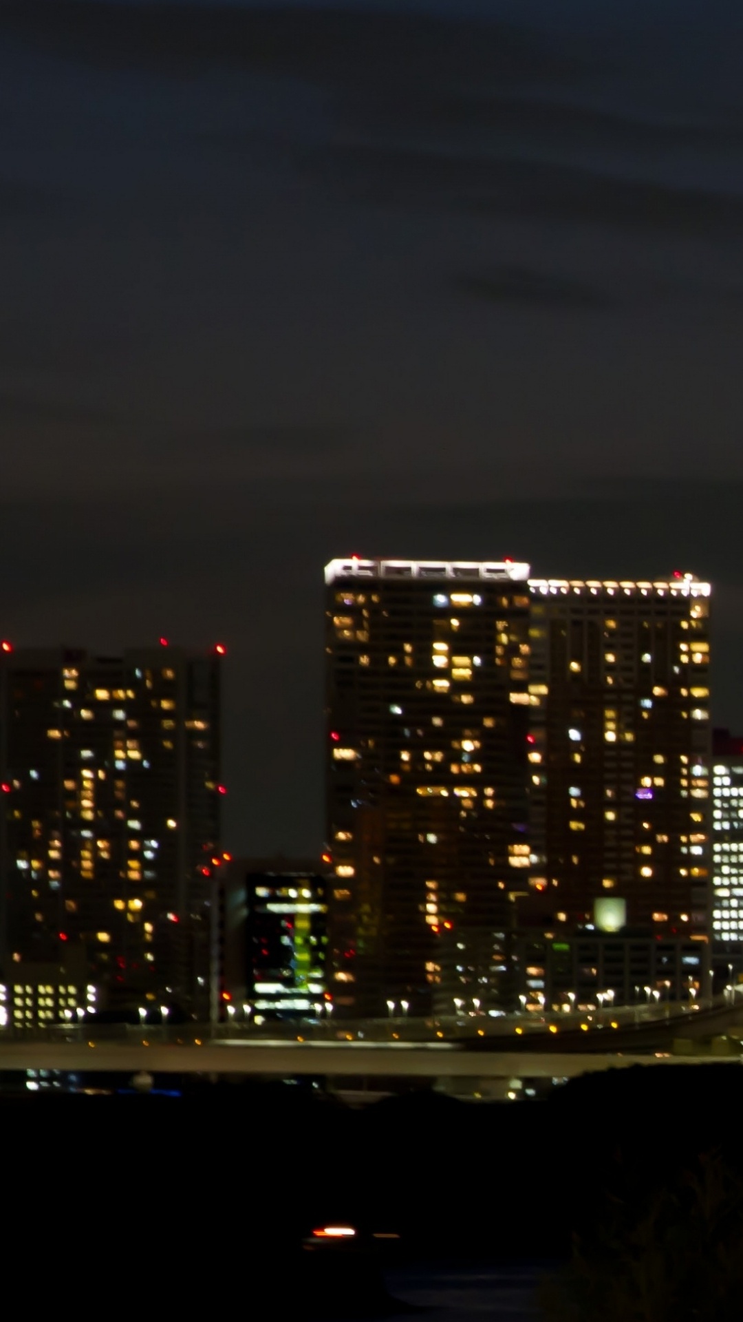 Puente Iluminado Durante la Noche. Wallpaper in 1080x1920 Resolution