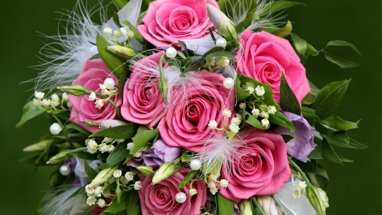 Pink and White Rose Bouquet. Wallpaper in 1280x720 Resolution