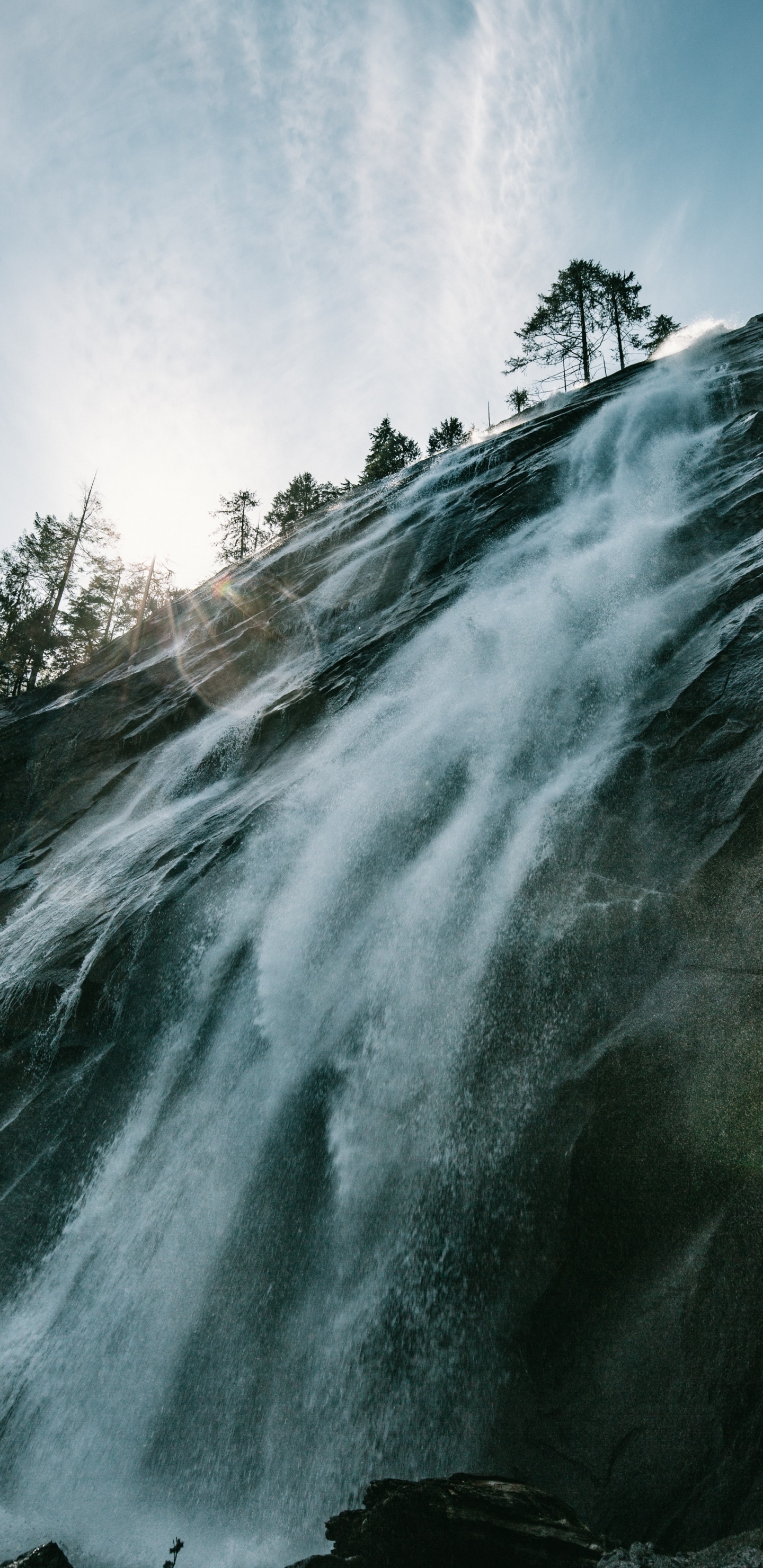 Corps de L'eau, Les Ressources en Eau, Cascade, Eau, Nature. Wallpaper in 1440x2960 Resolution