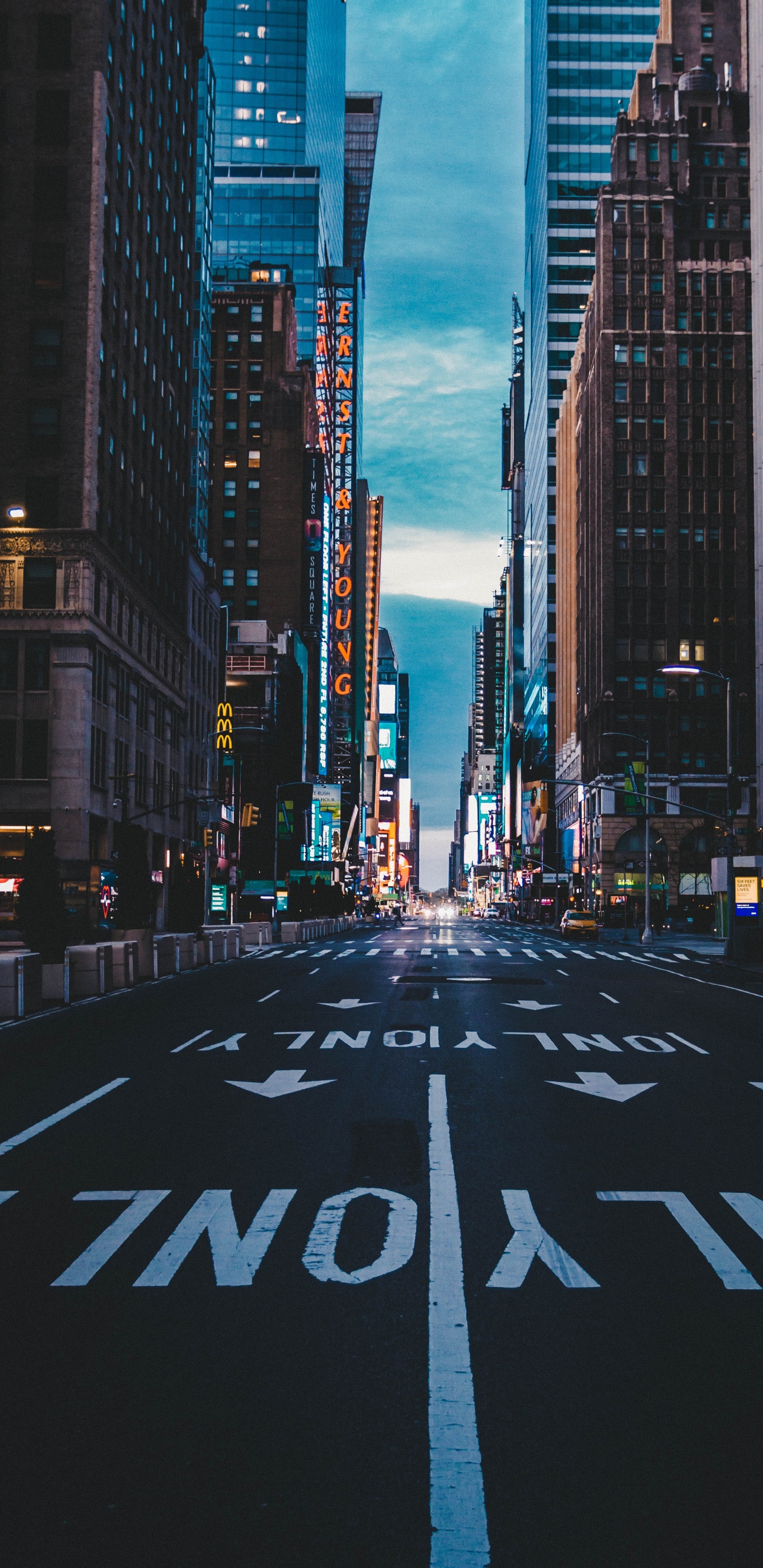 New York, New Yorker Straße, Street, Manhattan, Gebäude. Wallpaper in 1440x2960 Resolution