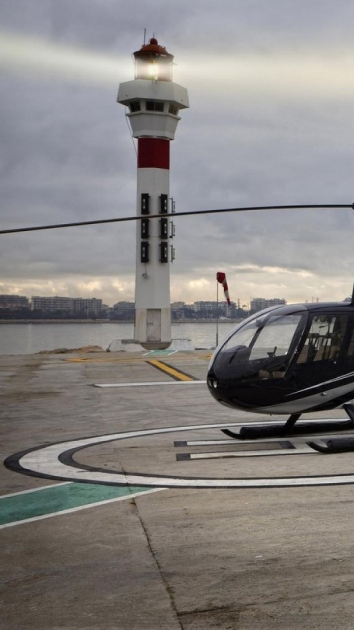 White and Black Bmw m 3 on Gray Asphalt Road During Daytime. Wallpaper in 720x1280 Resolution