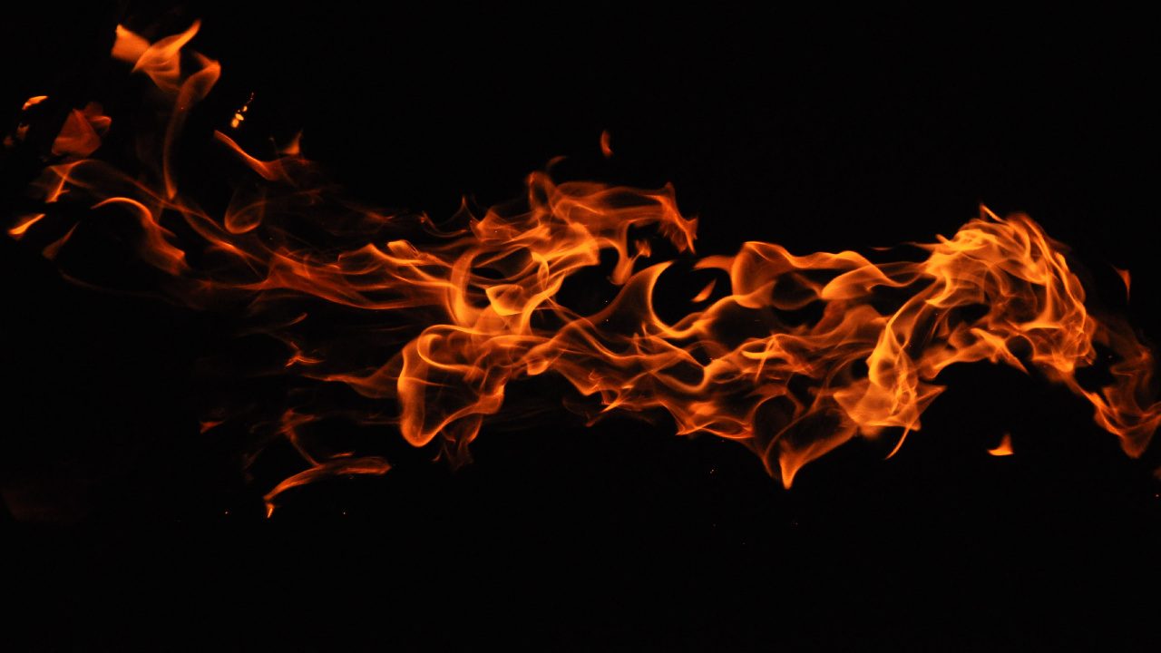 Fire in Black Background With Black Background. Wallpaper in 1280x720 Resolution
