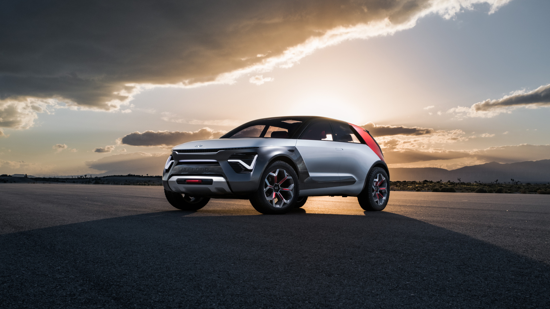 Black Suv on Gray Sand Under Gray Cloudy Sky During Daytime. Wallpaper in 1920x1080 Resolution