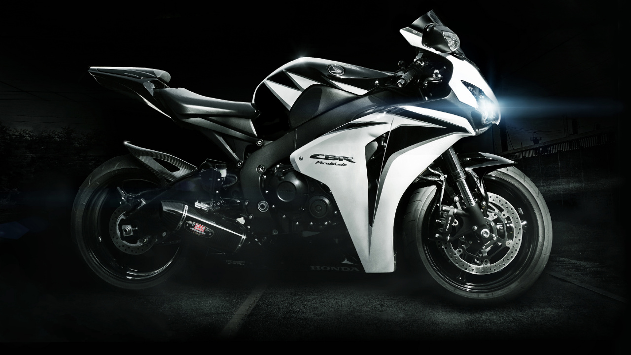 White and Black Sports Bike. Wallpaper in 1280x720 Resolution