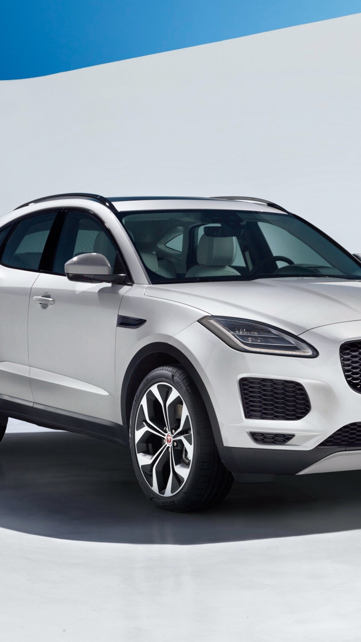 Jaguar E-Pace, Jaguar E-pace 2018, Jaguar F-pace 2020, Jaguar Cars, Coche. Wallpaper in 720x1280 Resolution