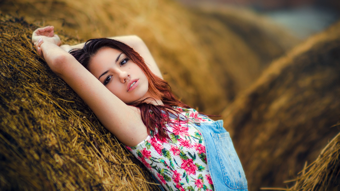 Beauty, Long Hair, Eye, Song, Earth. Wallpaper in 1366x768 Resolution