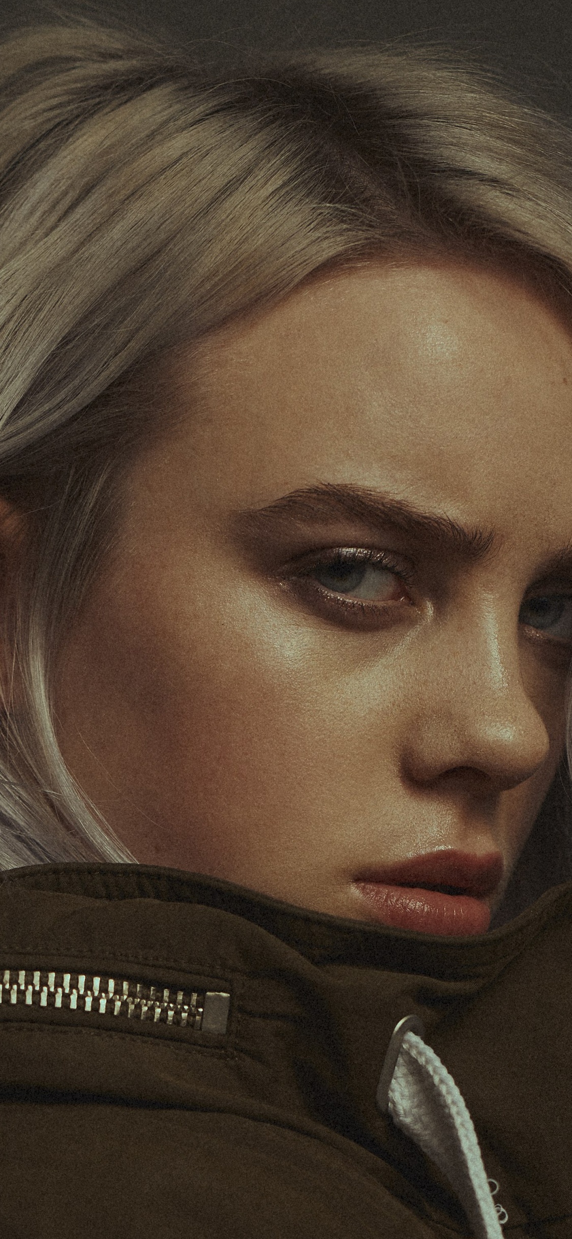 Billie Eilish, Haar, Gesicht, Schönheit, Frisur. Wallpaper in 1125x2436 Resolution